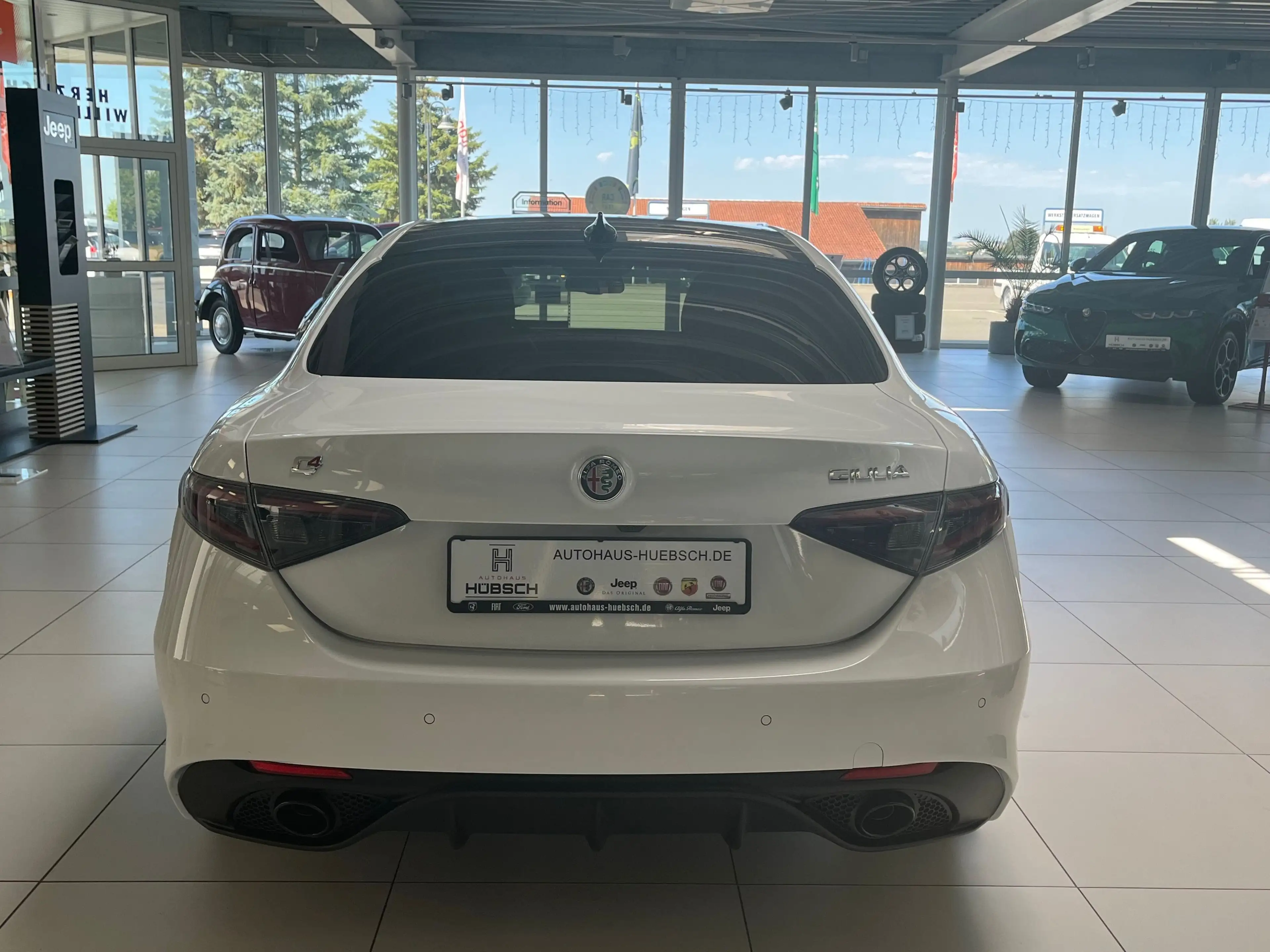 Alfa Romeo Giulia 2.2 Diesel Tributo Italiano Q4 - LEDER+RFK+TOTW — photo 4