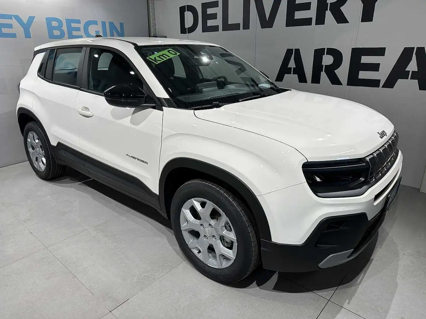 Jeep Avenger 1.2 Turbo 100 CV Altitude Weiß - 2