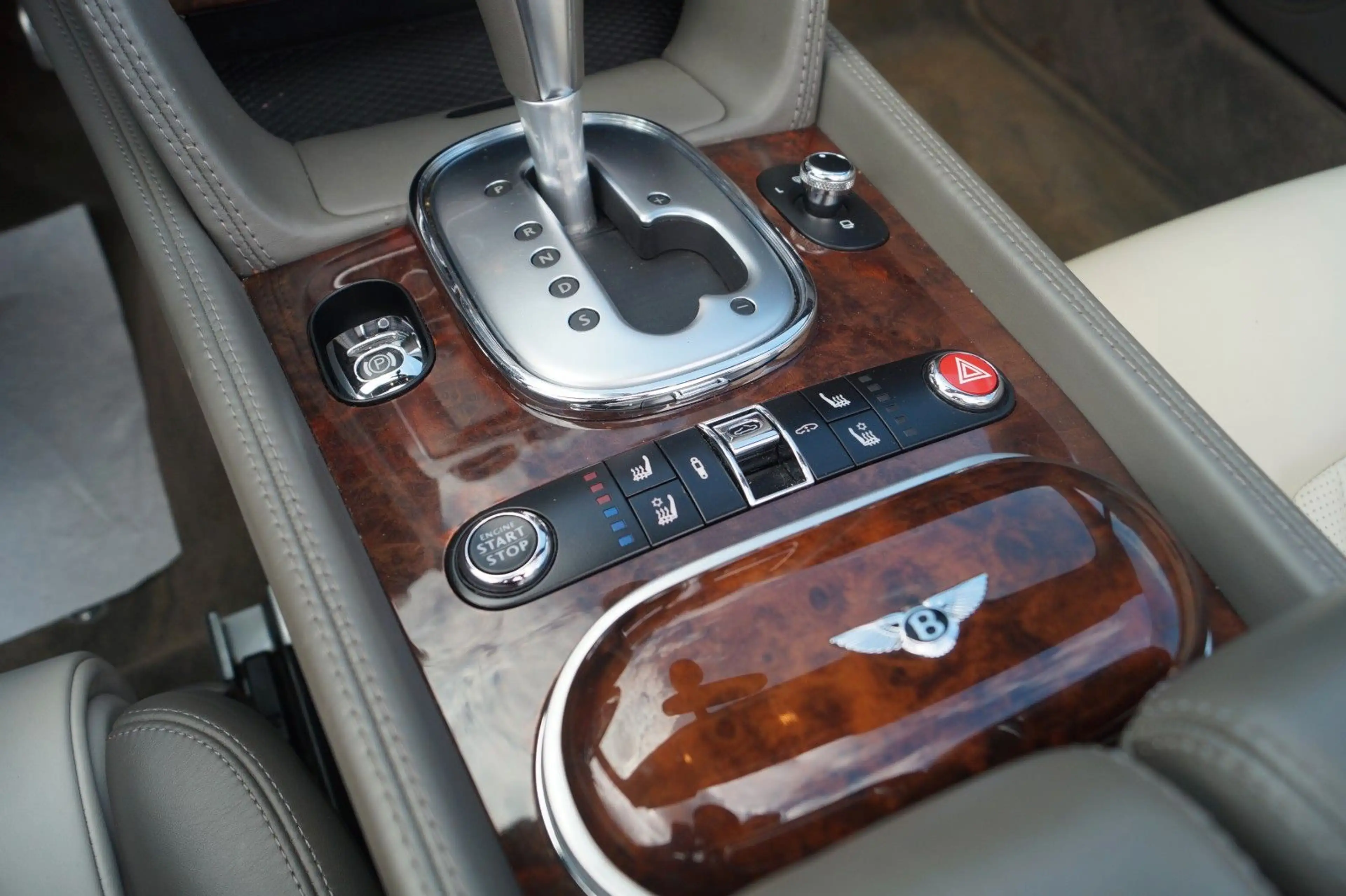 Bentley Continental GTC Speed Cabrio *1. Hand*Naim Sound — photo 14