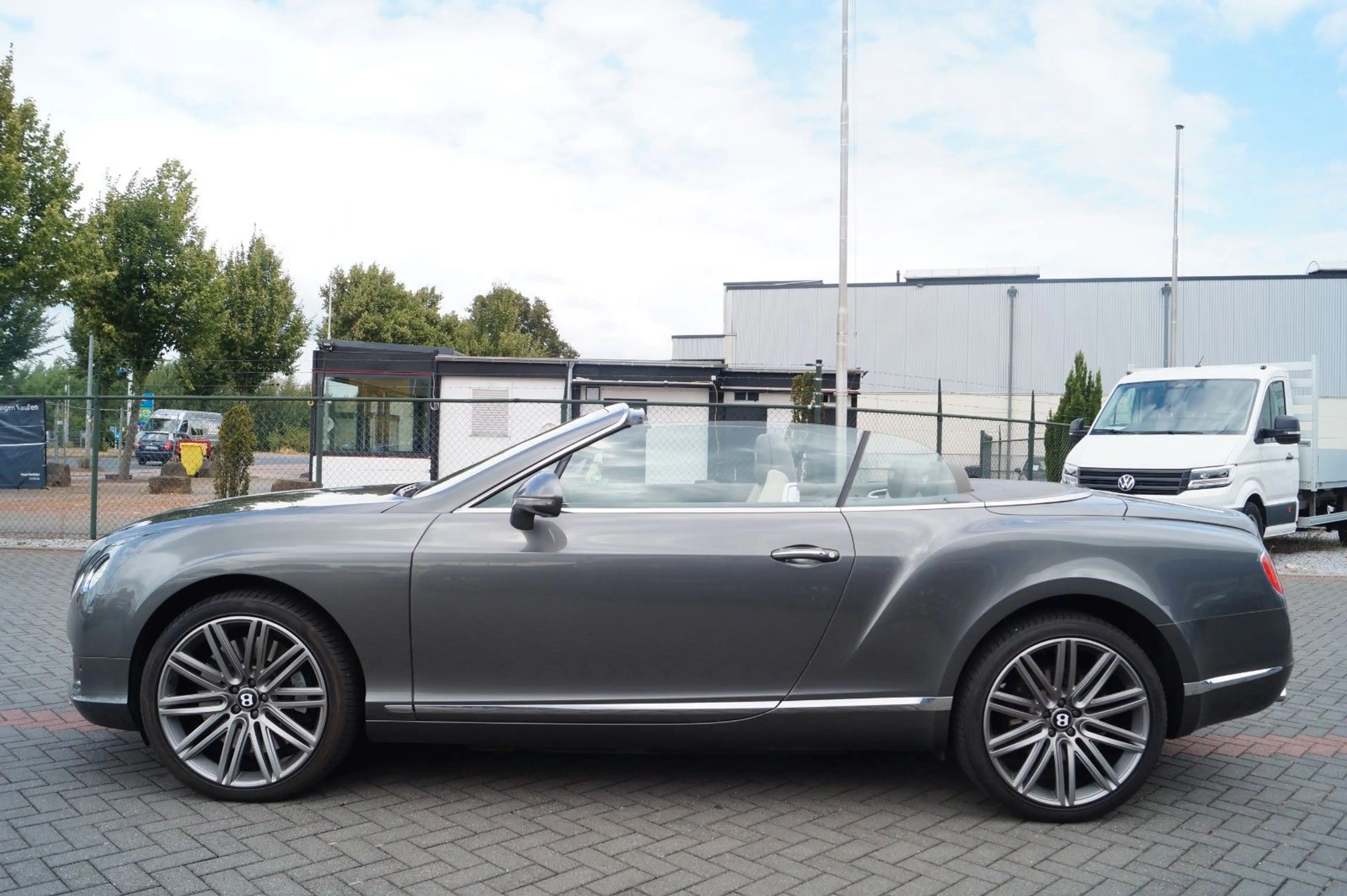 Bentley Continental GTC Speed Cabrio *1. Hand*Naim Sound — photo 6