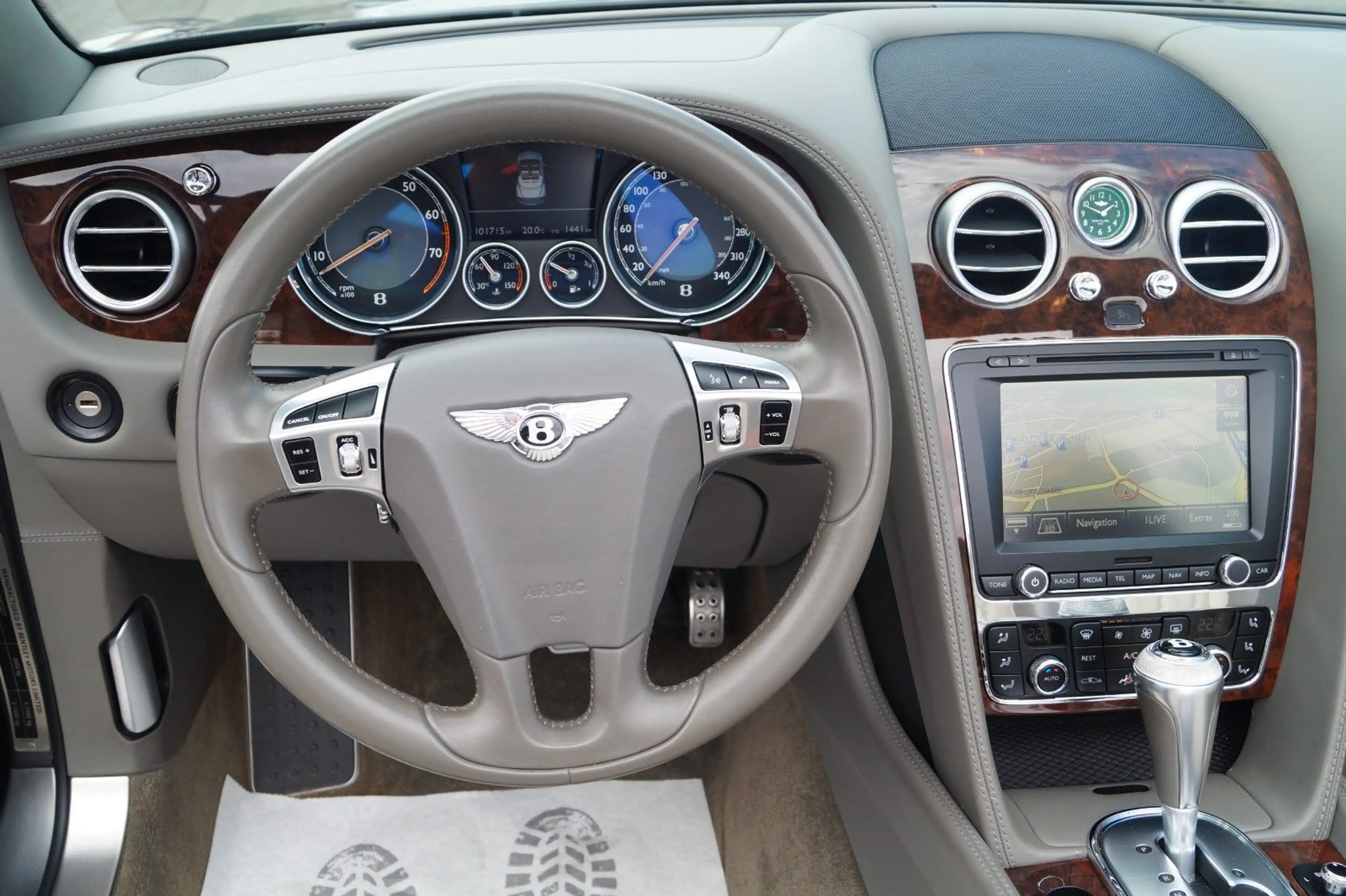 Bentley Continental GTC Speed Cabrio *1. Hand*Naim Sound — photo 8