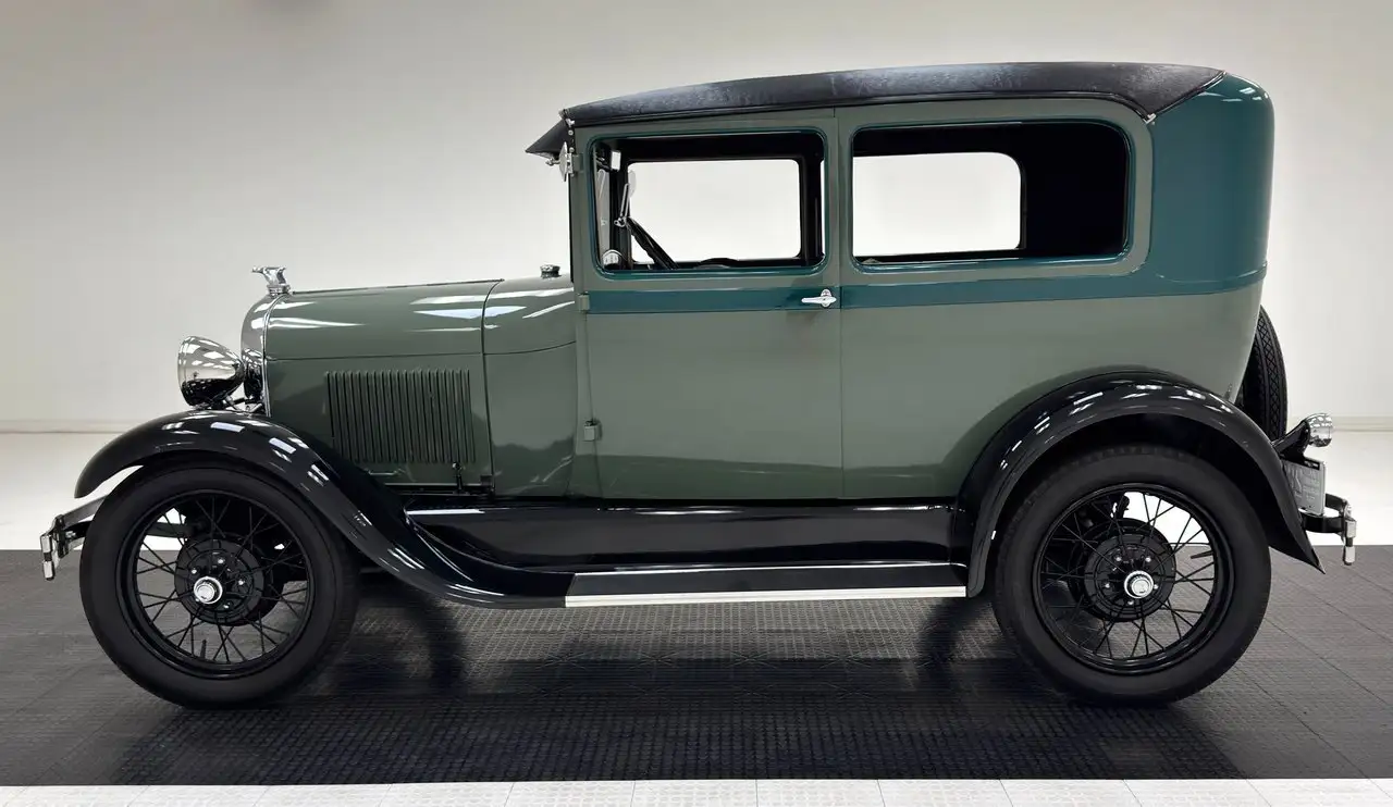 Ford Model A Tudor Sedan, foto 2