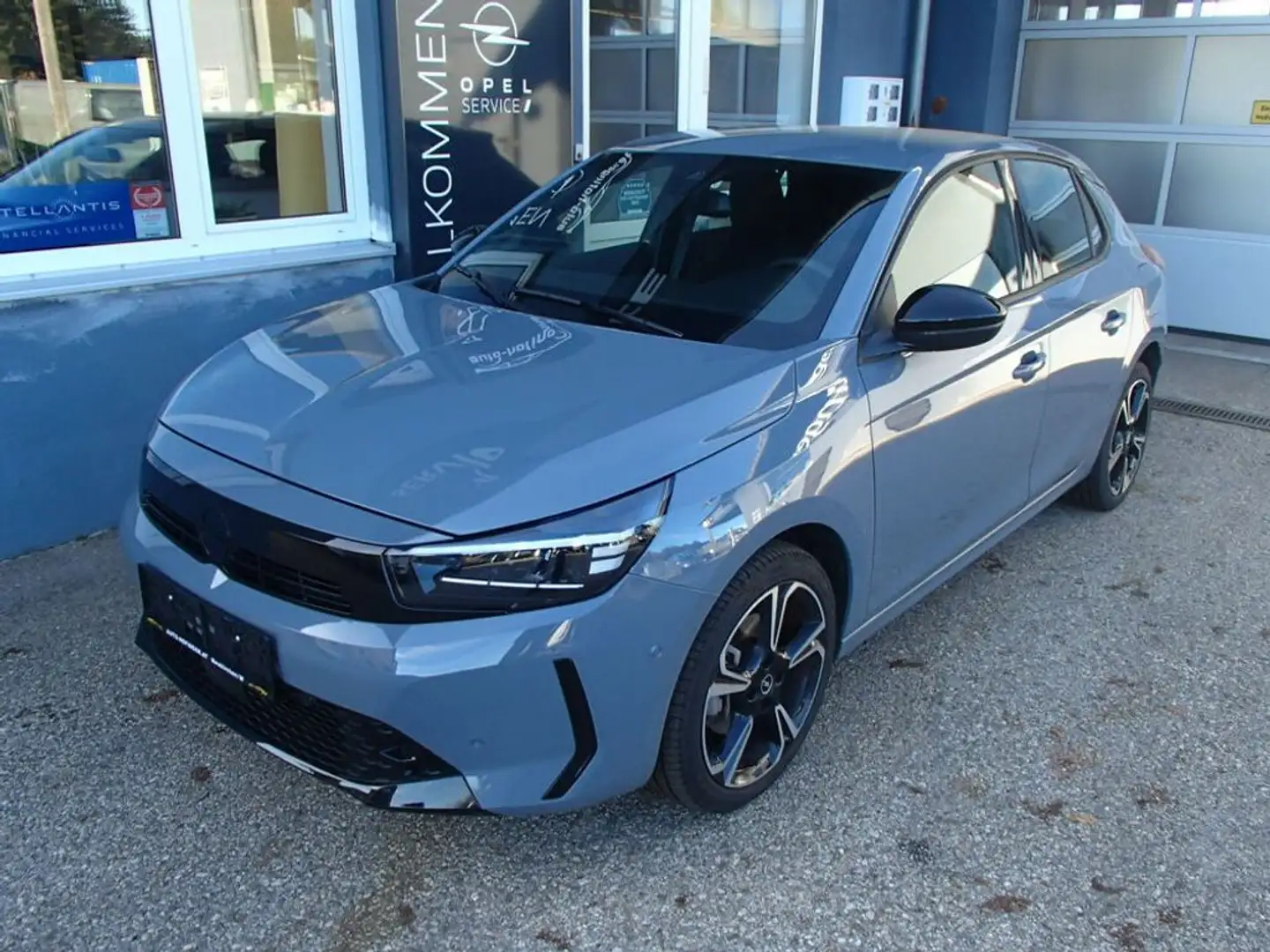 Opel Corsa GS, Winterpaket, Kamera,.... Grau - 2