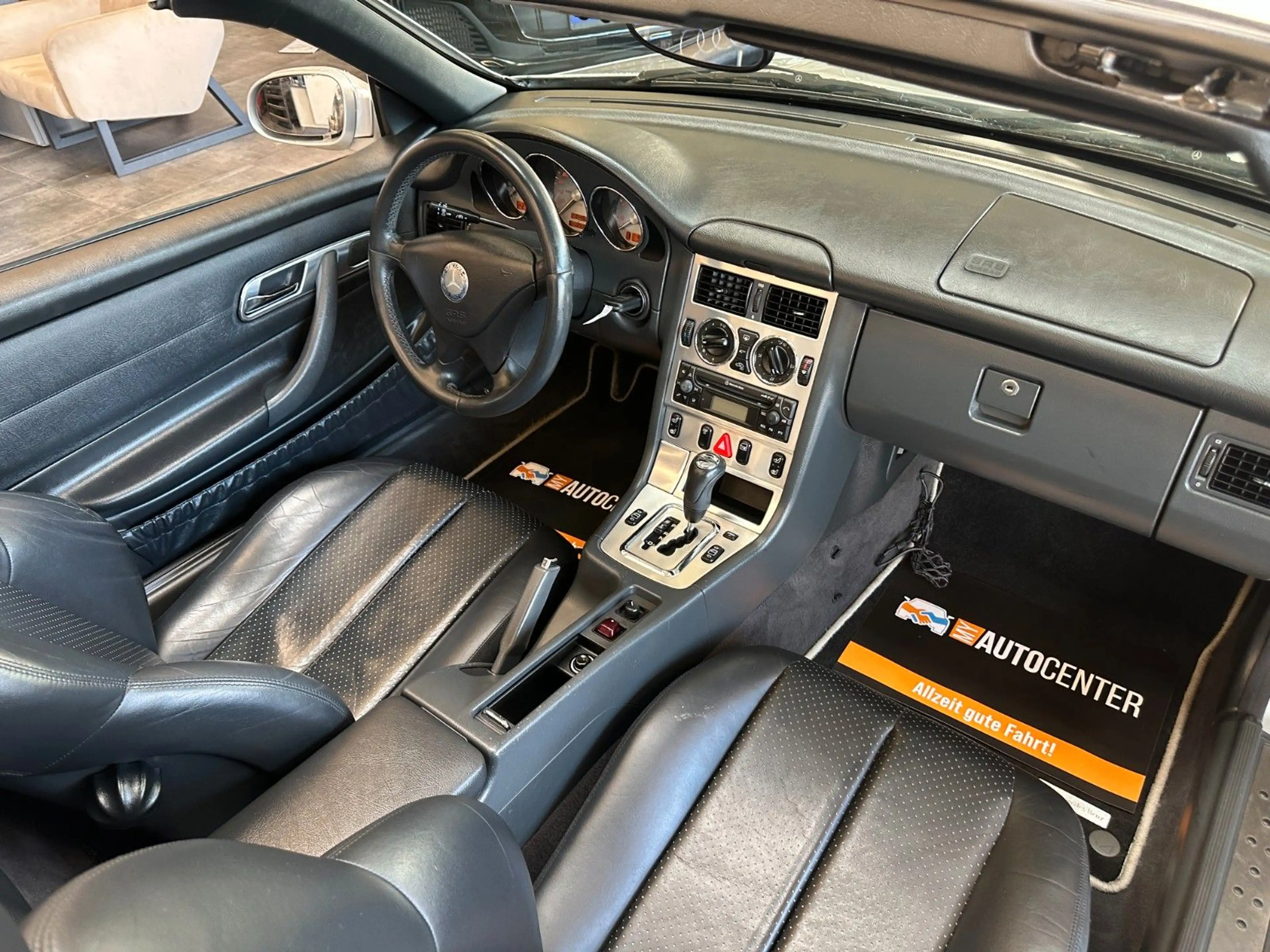 Mercedes-Benz SLK 230 Kompressor ""1.HAND*KLIMA*LEDER*SZHZ* — photo 7