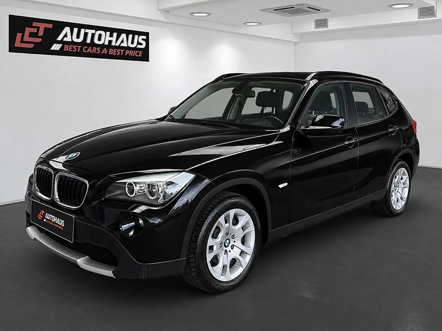 BMW X1 xDrive18d | PICKERL BIS 07/2027 | Schwarz - 1