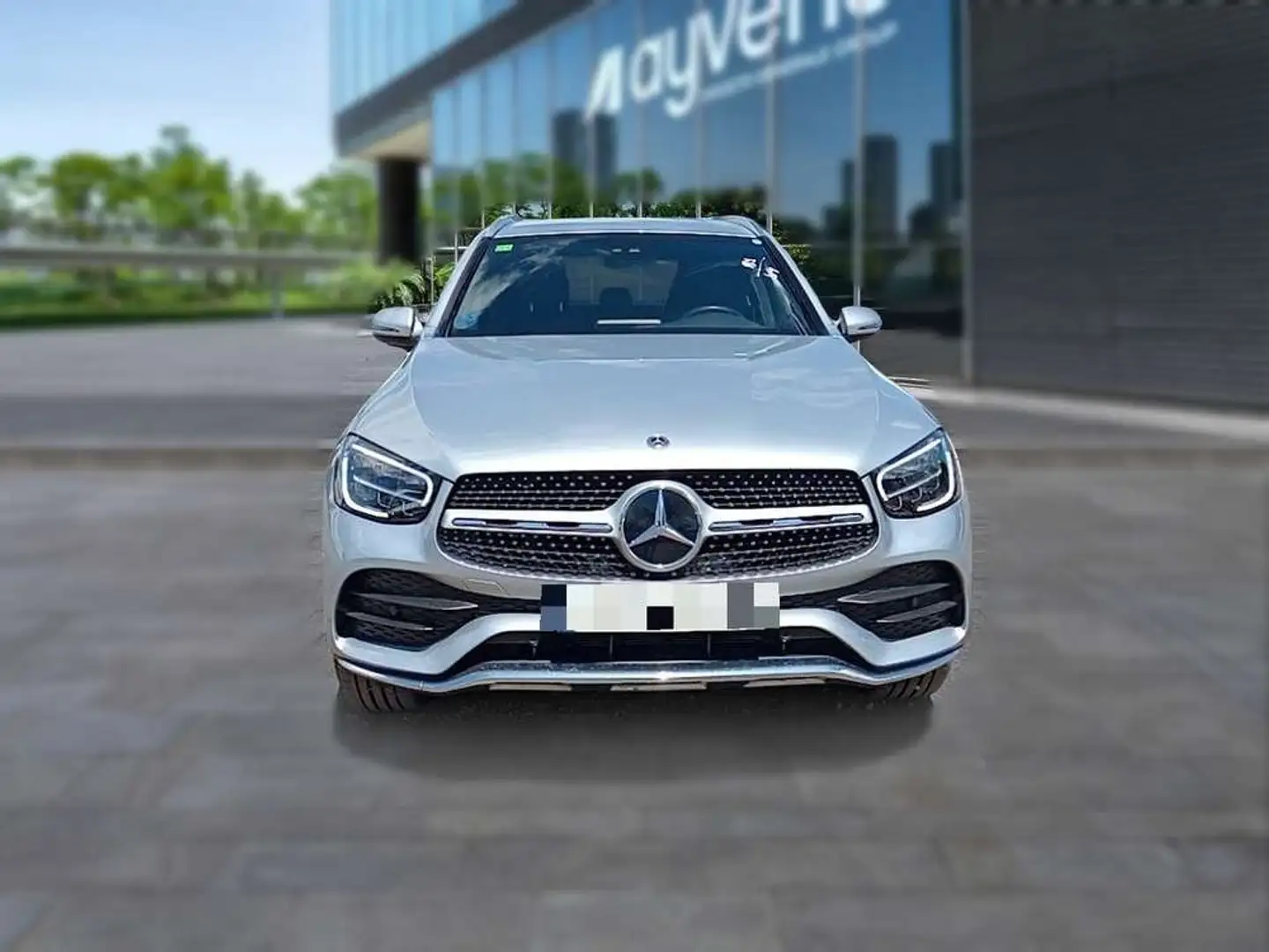 Mercedes-Benz GLC 300 e 4MATIC - 2