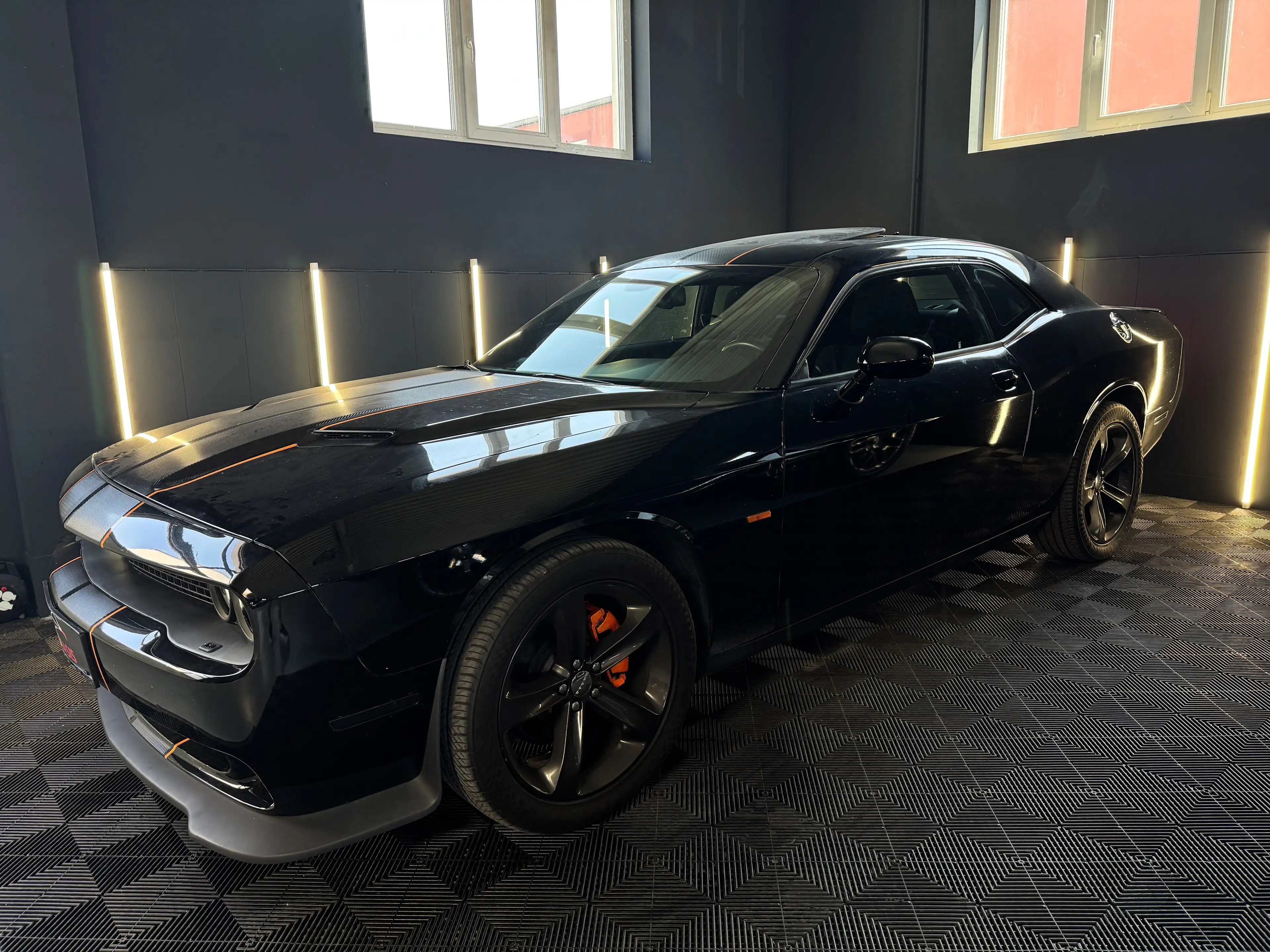 Dodge Challenger Challenger V8 5.7 HEMI TYPISIERT/Xenon/Schiebedach — photo 4