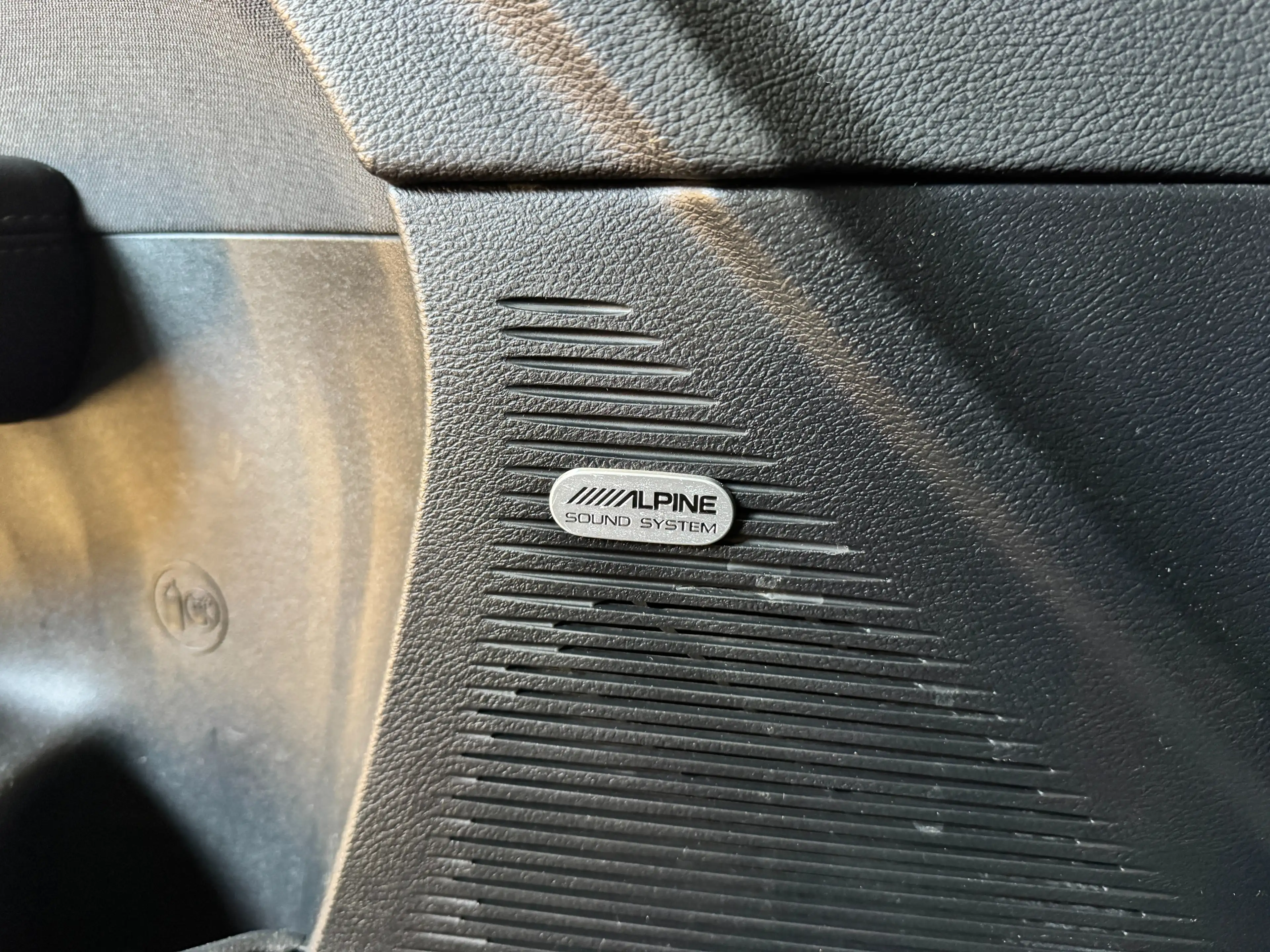 Dodge Challenger Challenger V8 5.7 HEMI TYPISIERT/Xenon/Schiebedach — photo 10