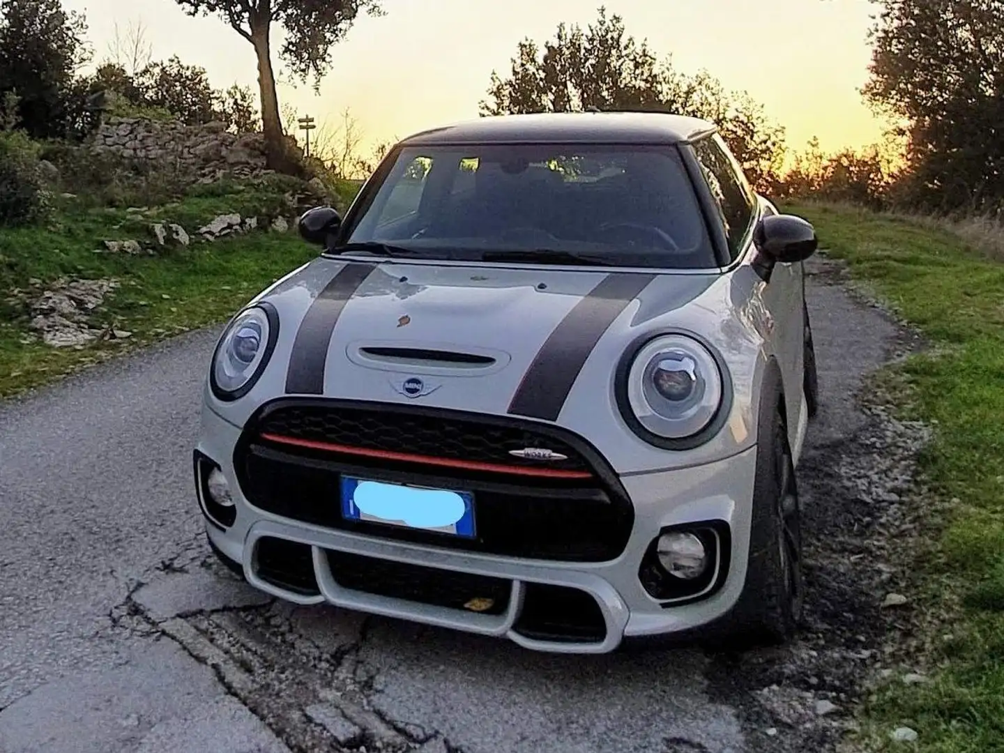 MINI Cooper SD F56 kit JCW Argento - 1