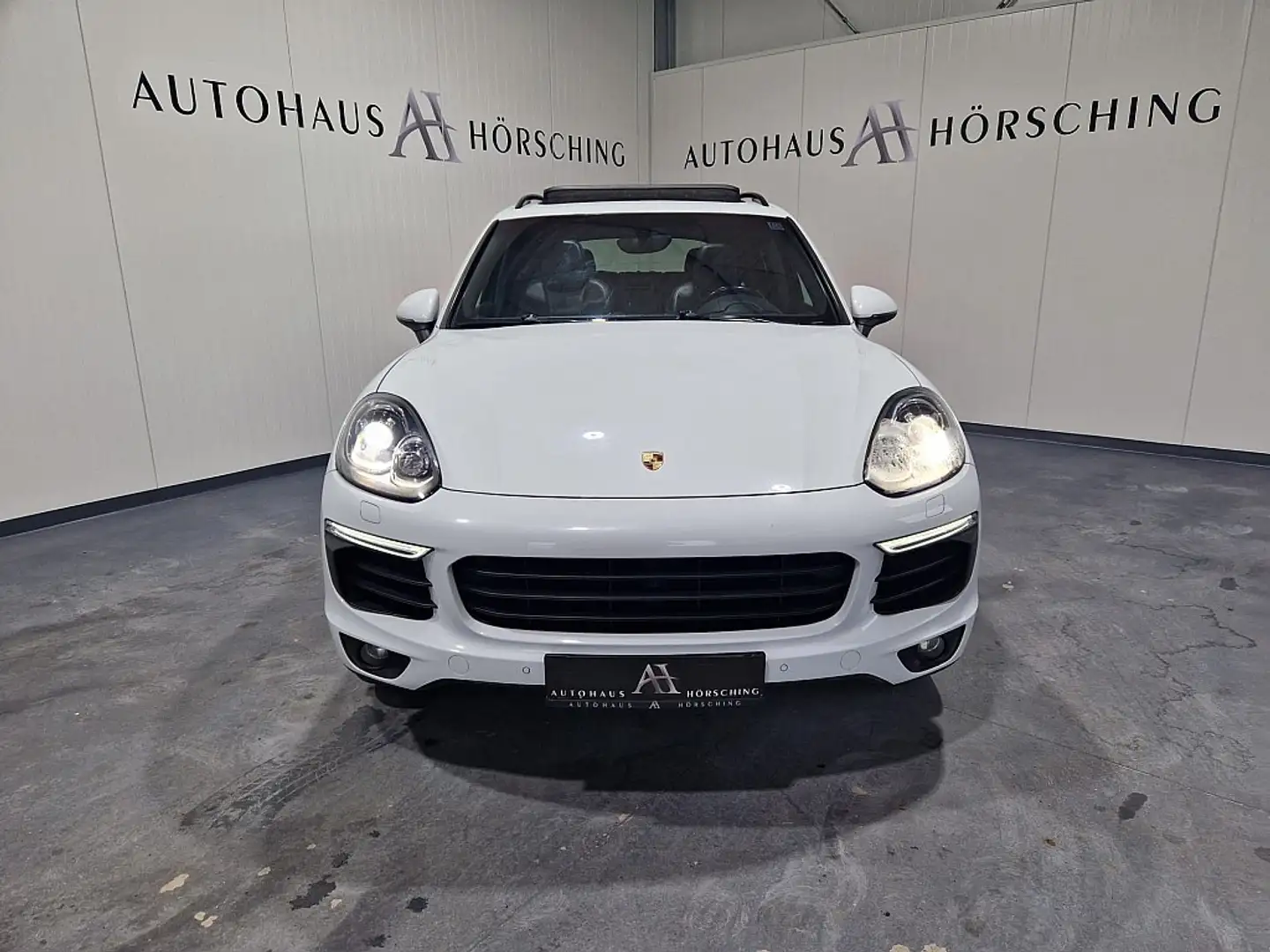 Porsche Cayenne II 3,0 Aut. Weiß - 2