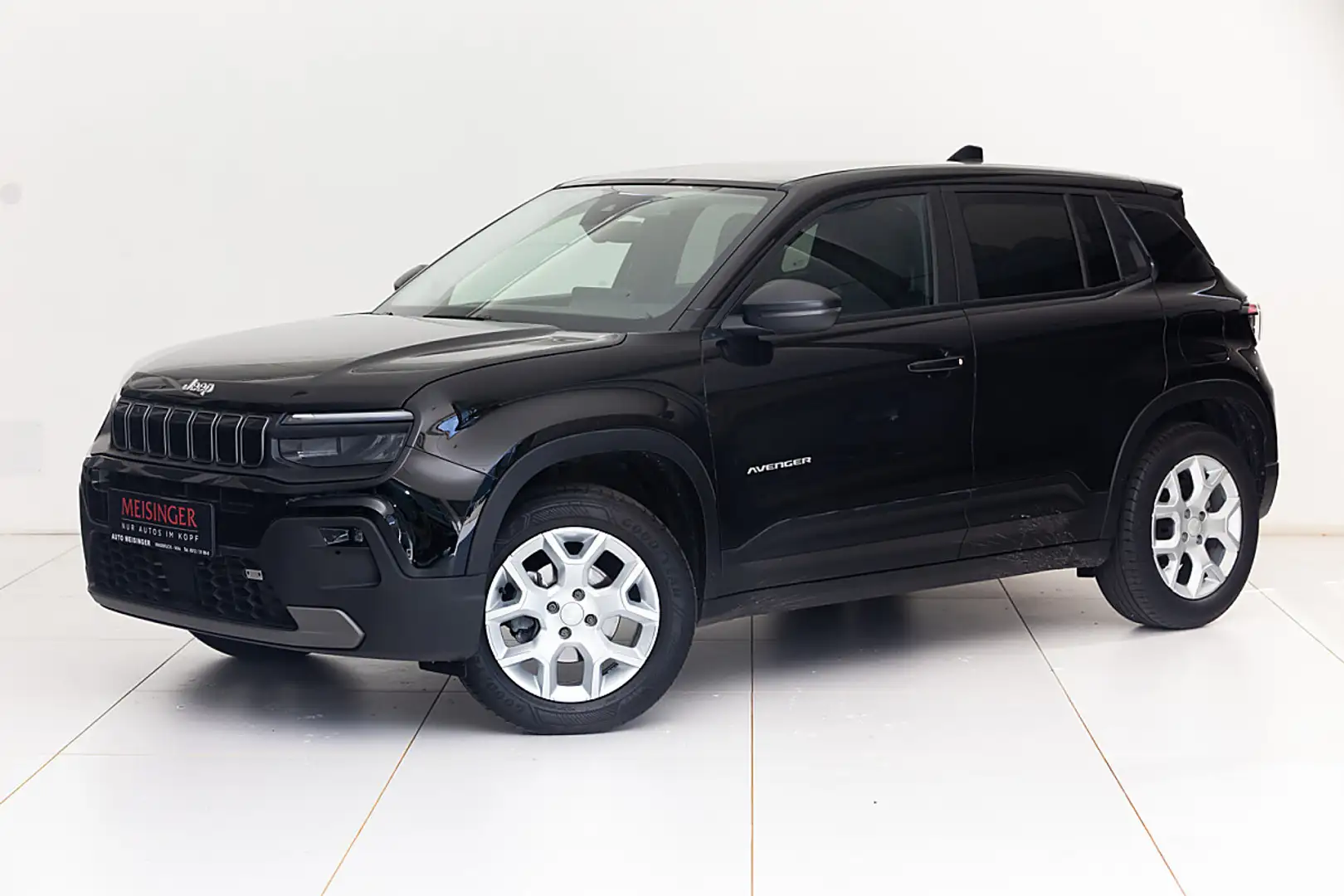 Jeep Avenger 1.2 GSE T3 Longitude Schwarz - 1
