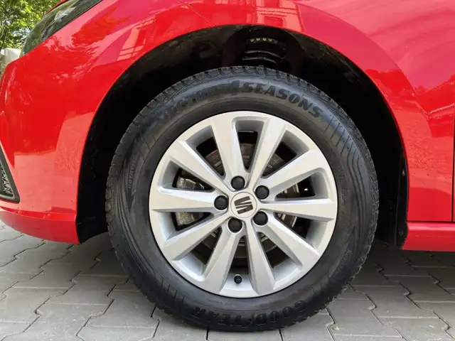 Seat Ibiza view 13