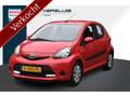 Toyota Aygo 1.0 VVT-i Aspiration Navigatie | Airco | 5-Deurs | Rood - thumbnail 1