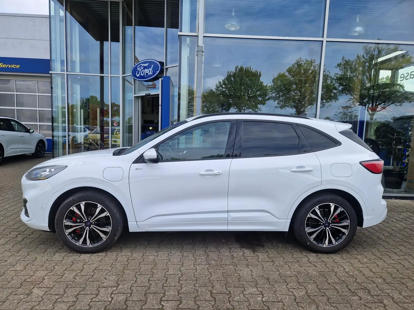 Ford Kuga 2.5 PHEV ST-Line X | Wegklapbare Trekhaak (Elektri Wit - 2