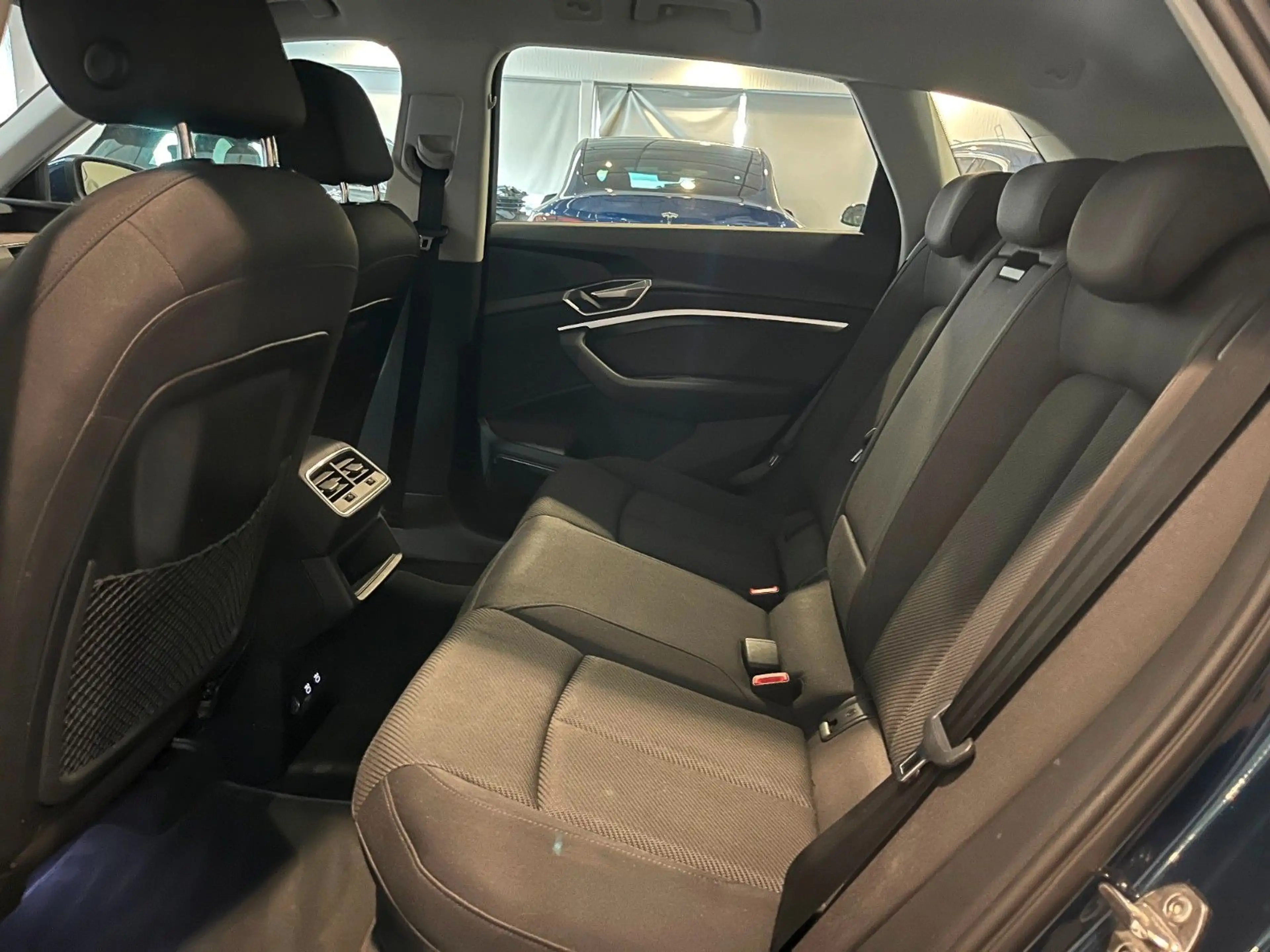 Audi e-tron 55quattro+Bang & Olufsen+kaufen Teslas an — photo 12