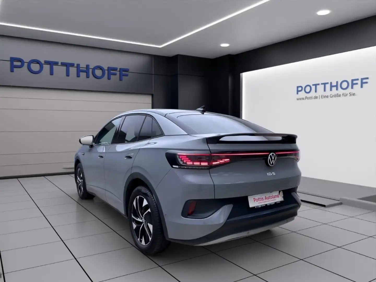 Volkswagen ID.5 PRO PERFORMANCE PANO IQ.LIGHT KAMERA AHK Grau - 2