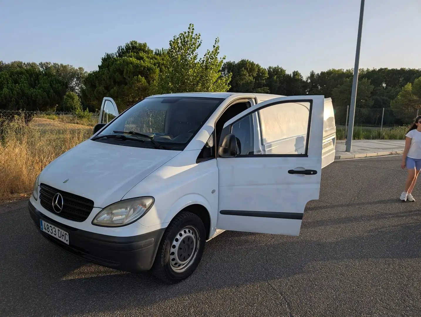 Mercedes-Benz Vito Vito Furgón 111CDI Compacta Blanco - 1