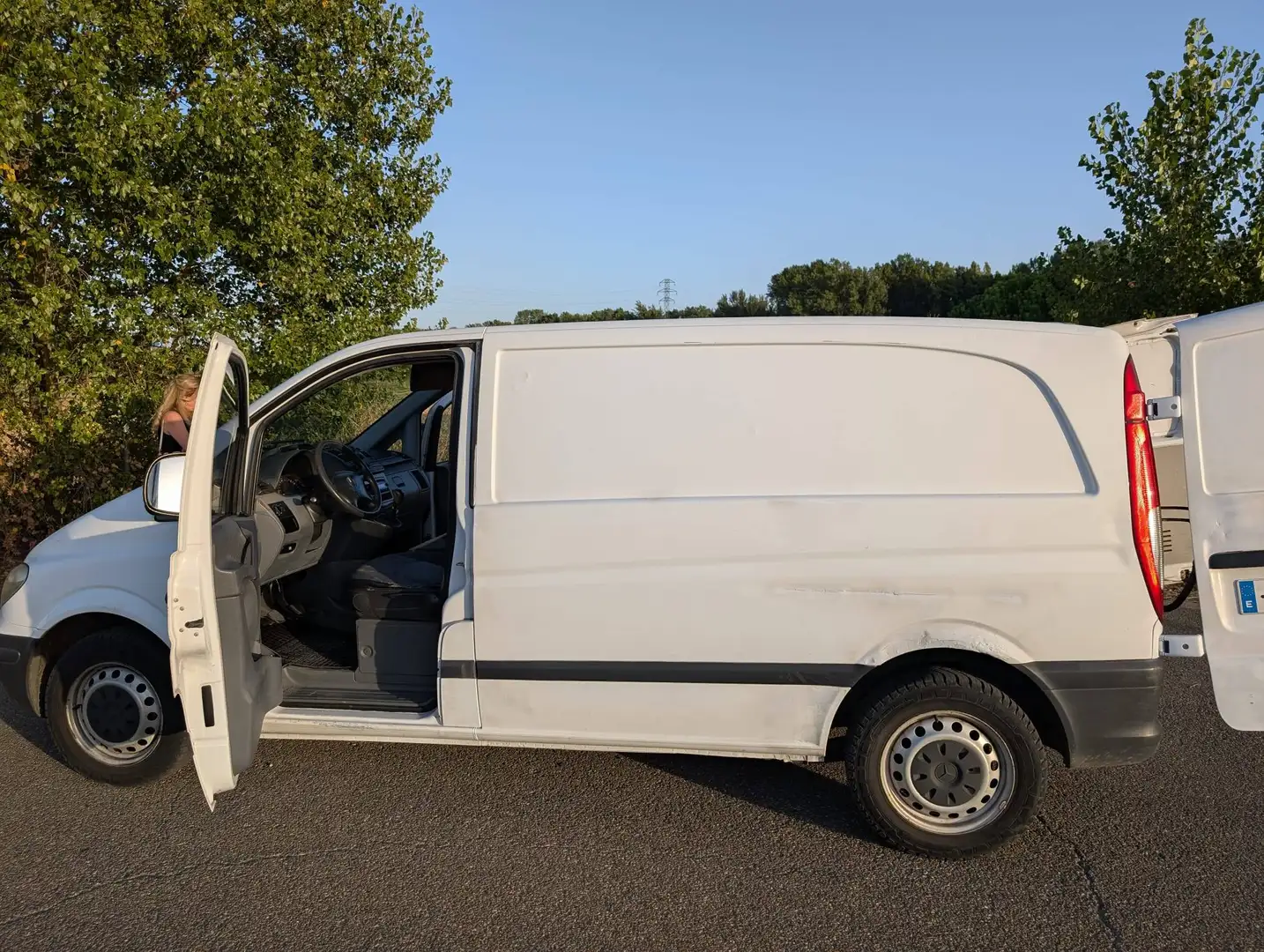 Mercedes-Benz Vito Vito Furgón 111CDI Compacta Blanco - 2