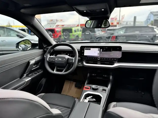Jeep Compass view 11