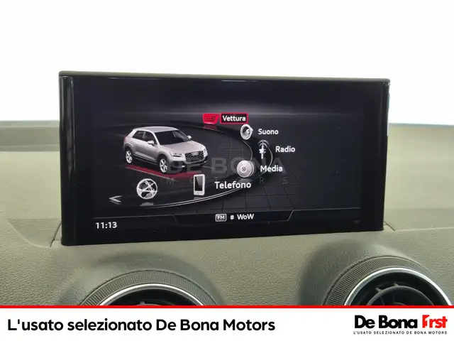 Audi Q2 view 12