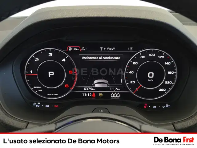 Audi Q2 view 11