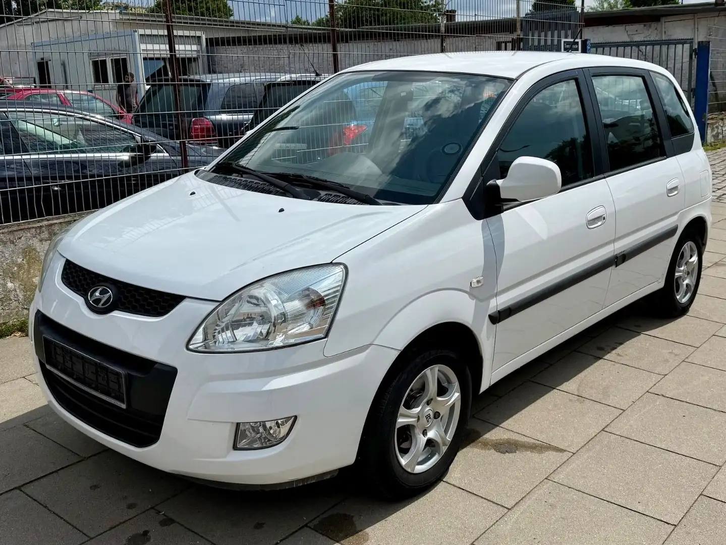 Hyundai Matrix Comfort / TÜV 08.27 Weiß - 1