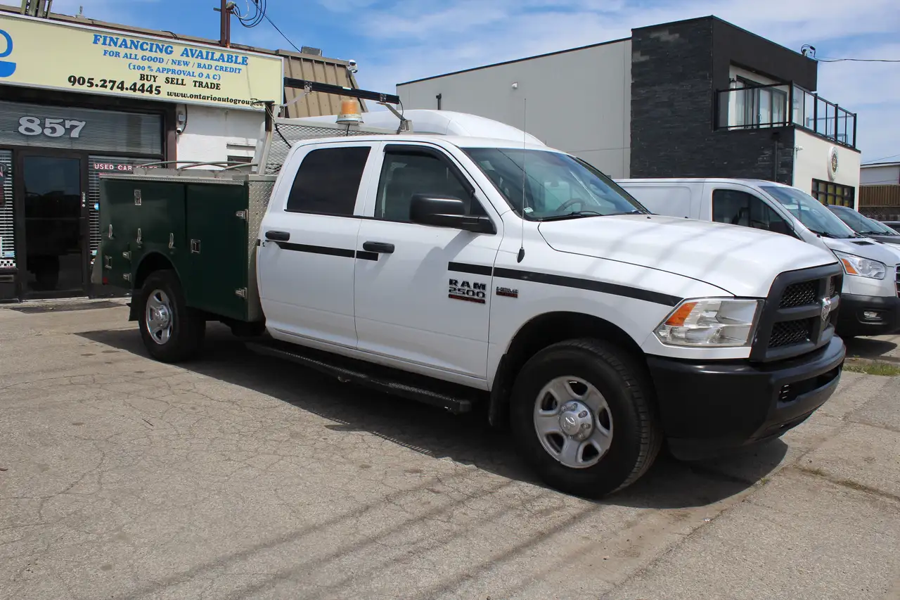 RAM 2500 снимка RAM 2500