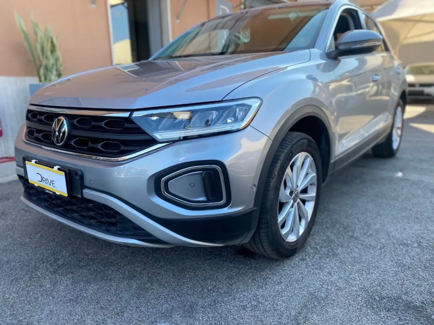 Volkswagen T-Roc 1.5 TSI ACT DSG Gris - 1