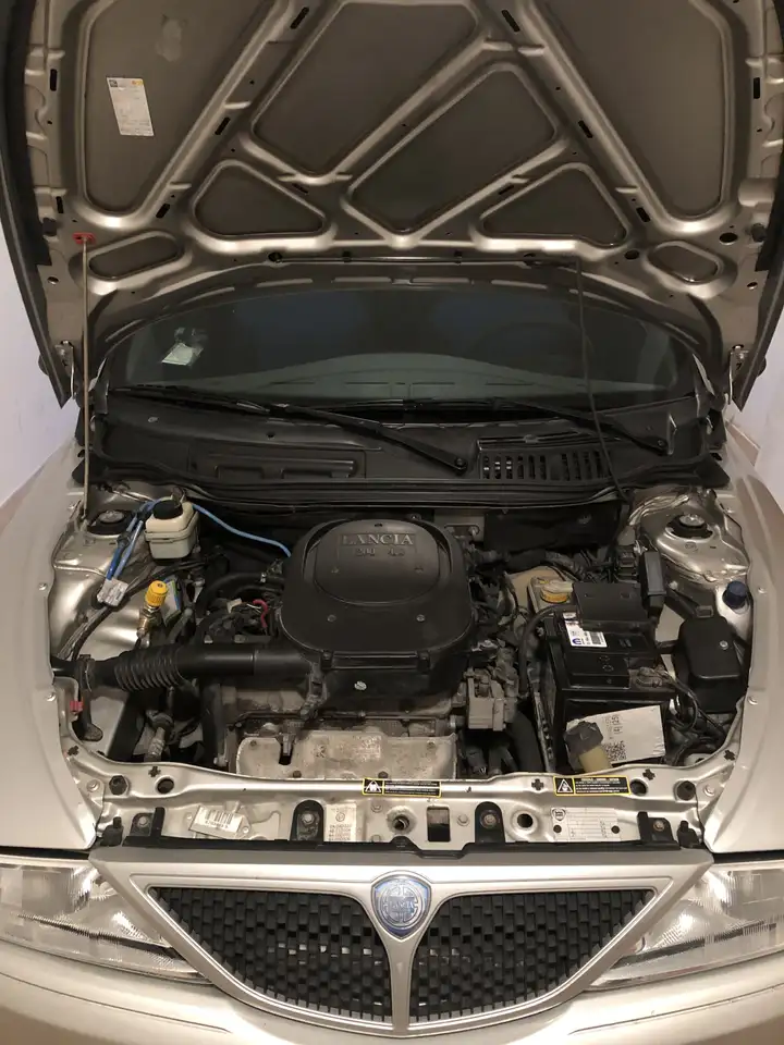 Lancia Y 1.2 16v Elefantino Blu, foto 5