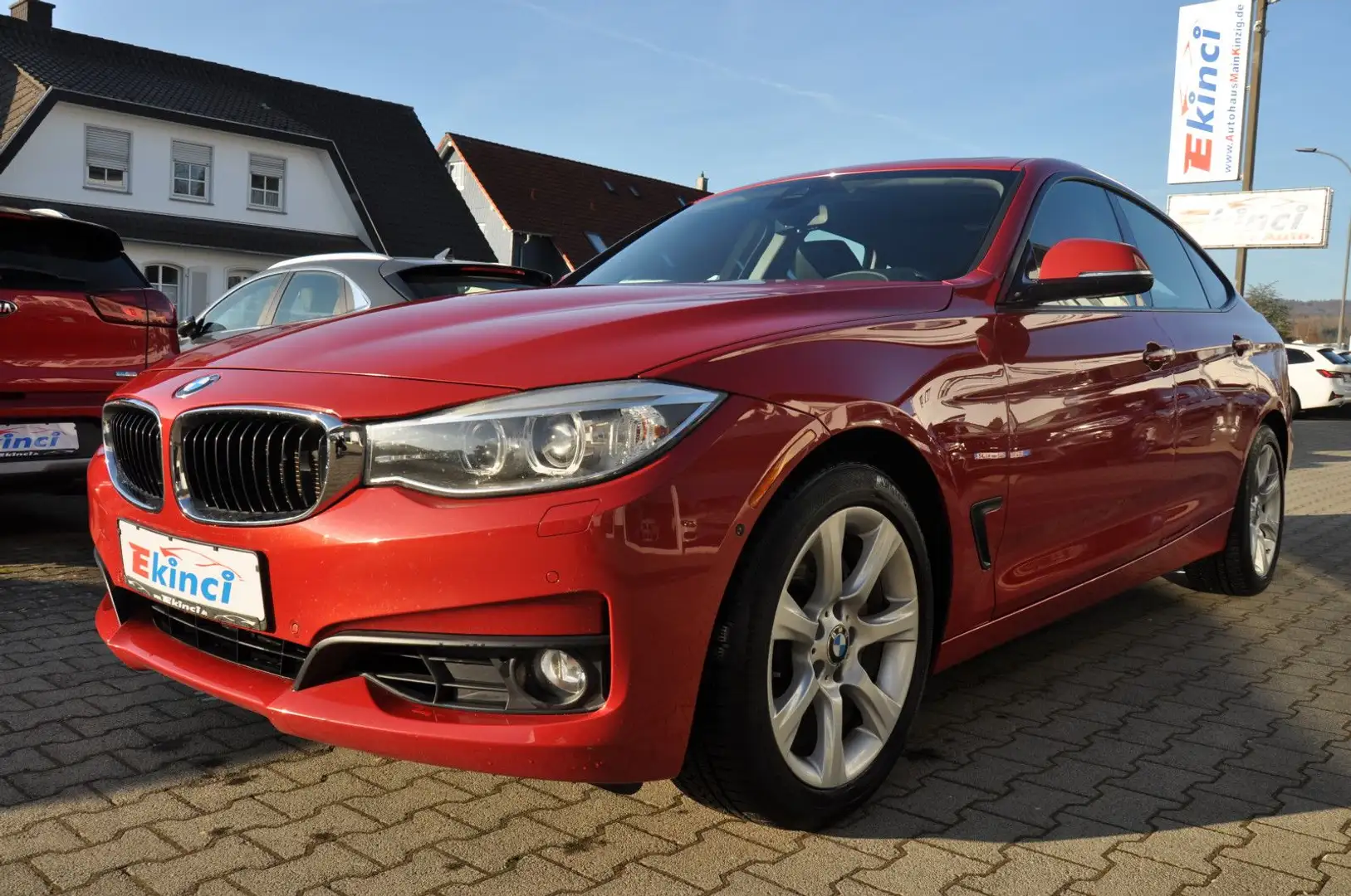 BMW 335 3 Gran Turismo 335 i xDrive Rot - 1
