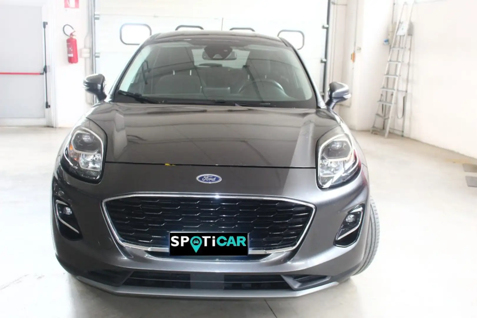 Ford Puma 1.5 EcoBlue 120 CV S&S Titanium Grigio - 2
