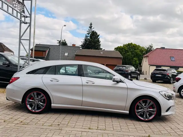 Mercedes-Benz Cla view 7