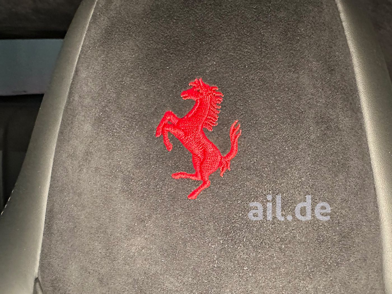 Ferrari Amalfi Rosso Corsa PA -Display Surround VIew — photo 13