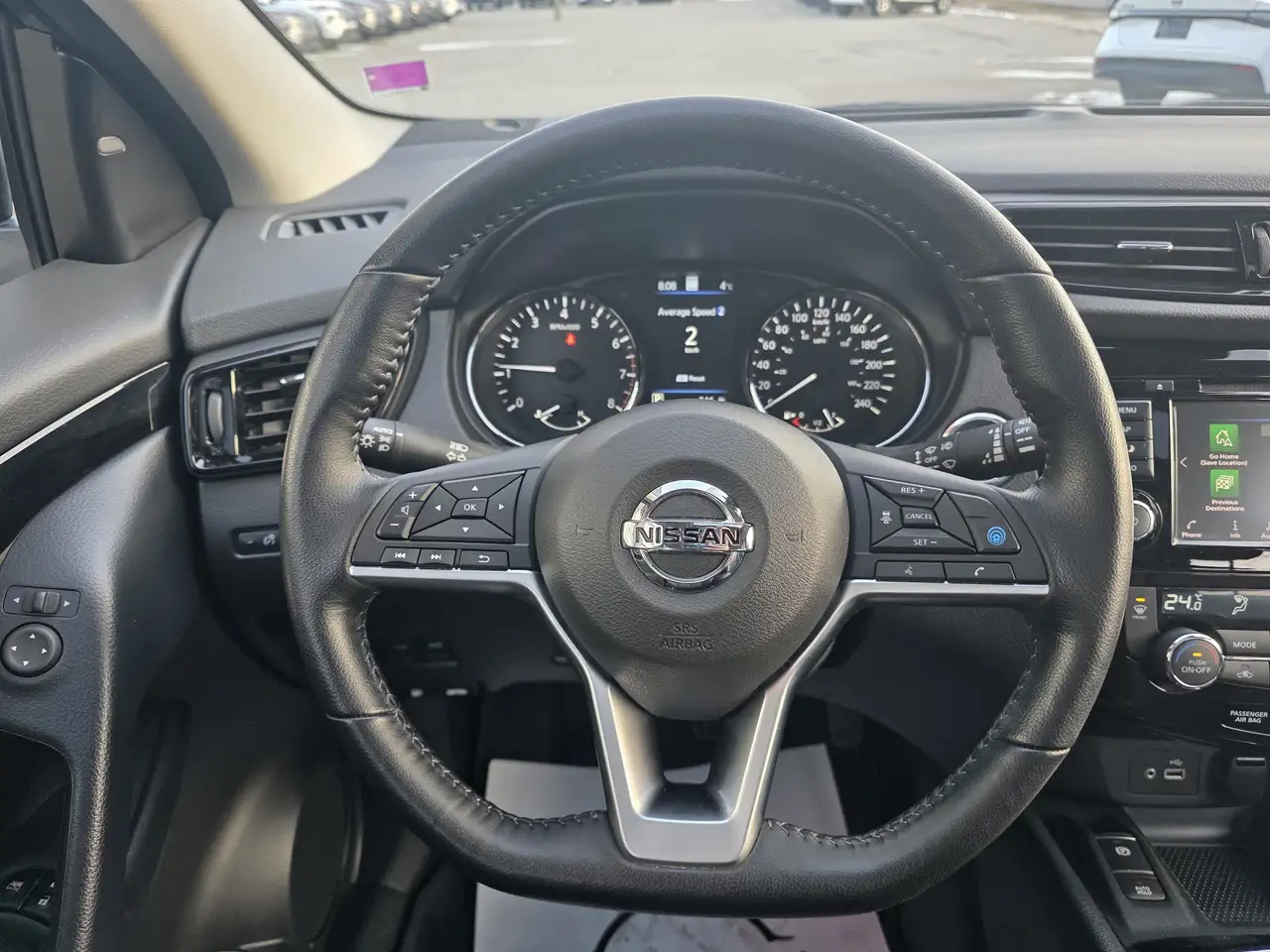 Nissan Qashqai снимка Nissan Qashqai