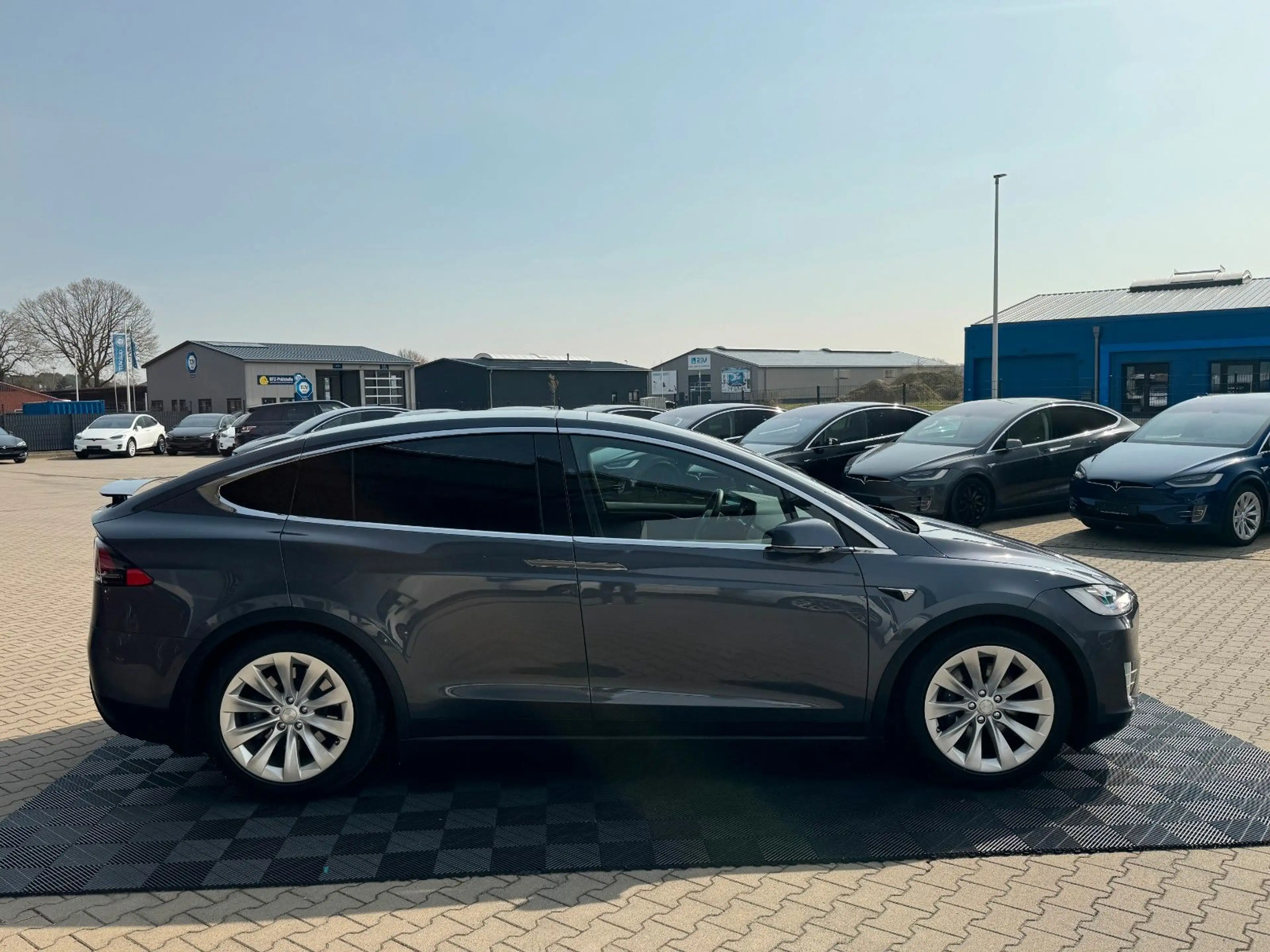 Tesla Model X MODEL X LONG RAVEN PLUS | FULL SELF DRIVE | — photo 13