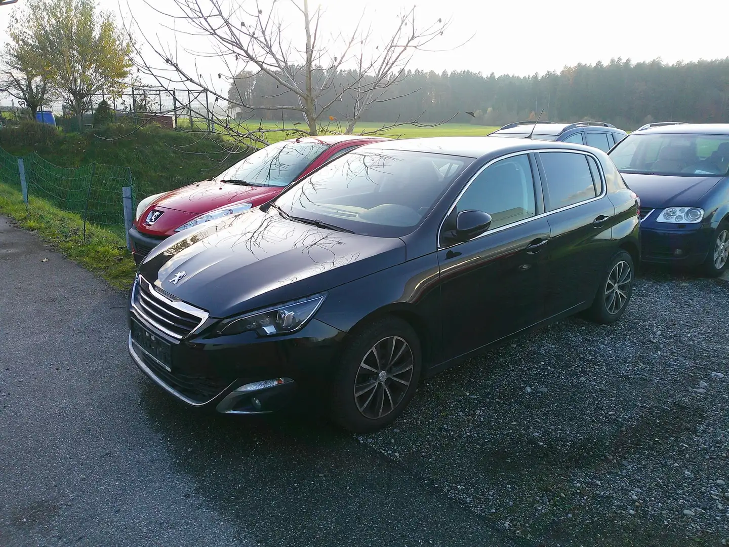 Peugeot 308 Allure B-HDI100PS Schwarz - 1