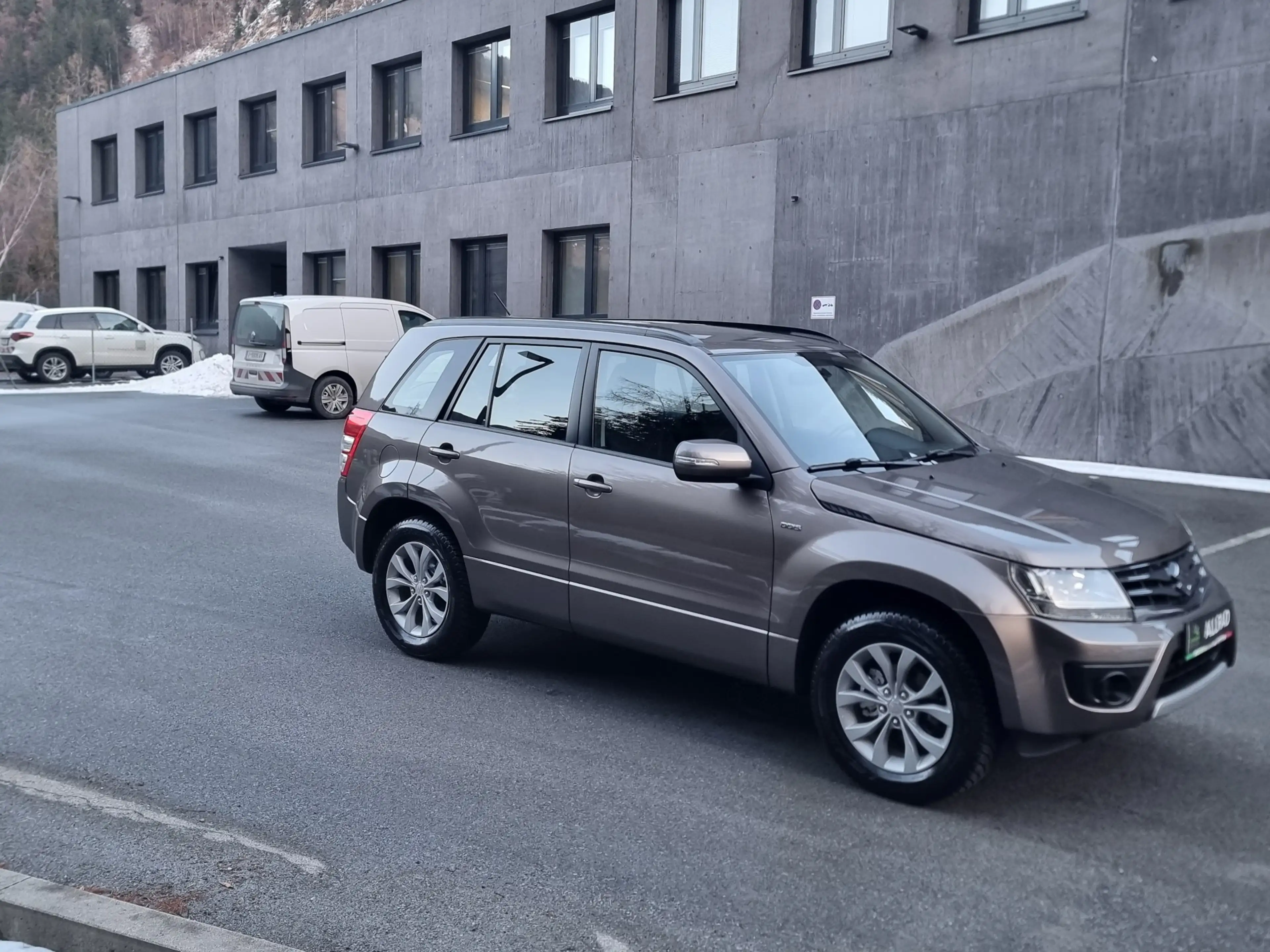 Suzuki Grand Vitara Grand Vitara 1,9 DDiS VX-E Special L2 — photo 2