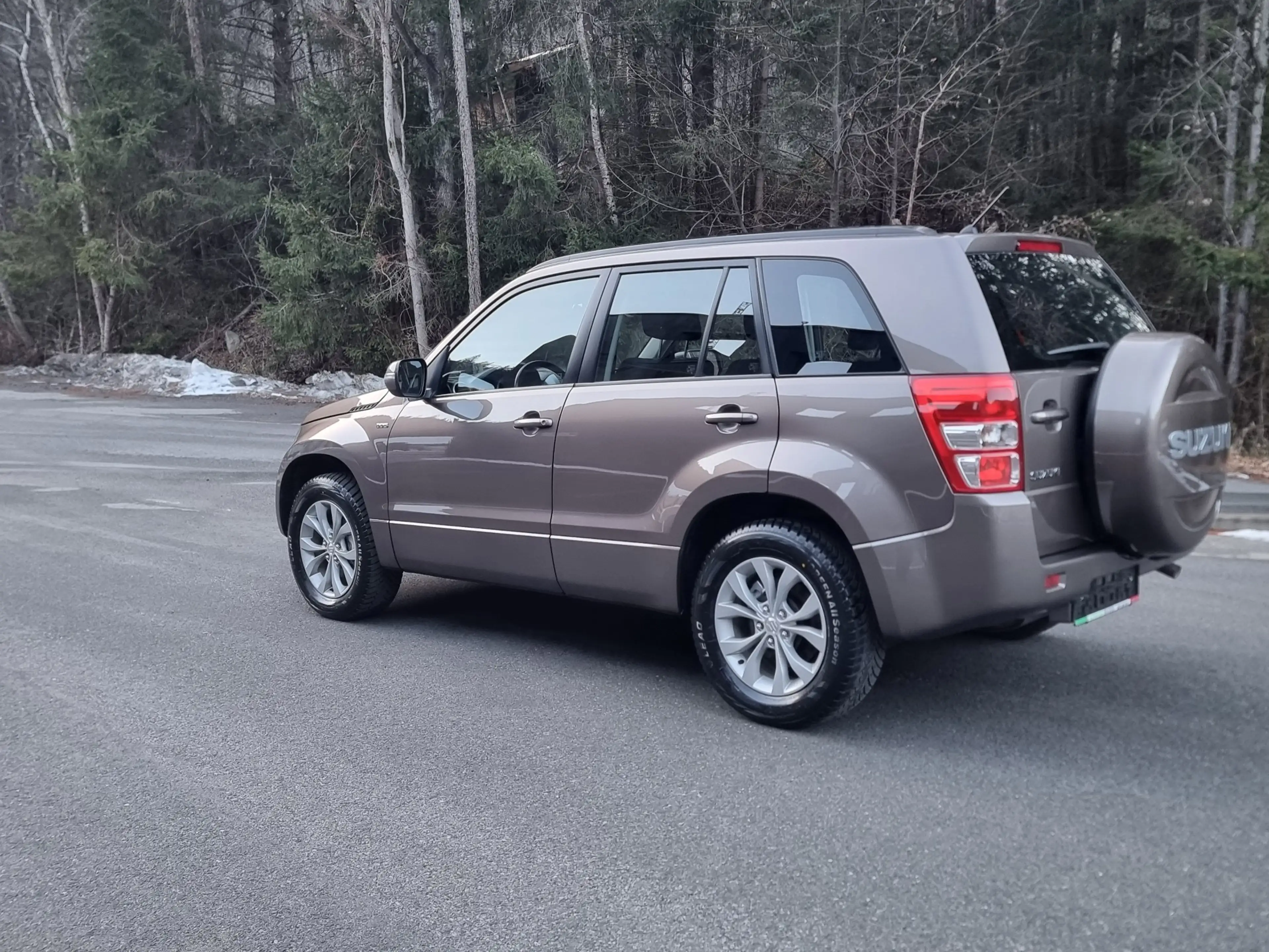 Suzuki Grand Vitara Grand Vitara 1,9 DDiS VX-E Special L2 — photo 7