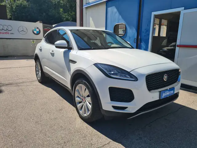 Jaguar E-Pace E-Pace  2.0d  awd 150cv auto - KIT CATENA NUOVO!!