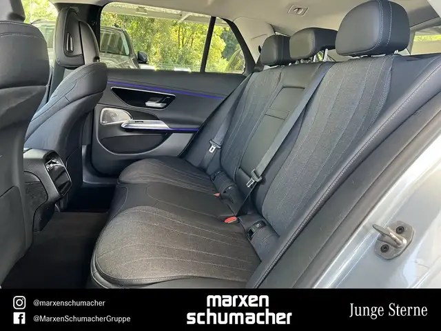 Mercedes-Benz E-Class view 11
