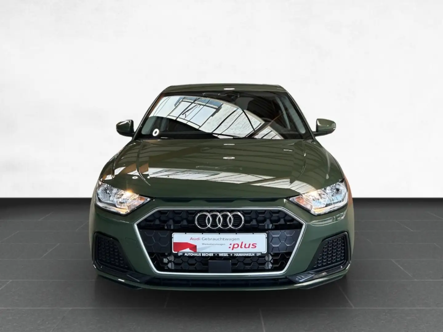 Audi A1 Sportb. 30 TFSI S-tronic advanced /CarPlay Grün - 2