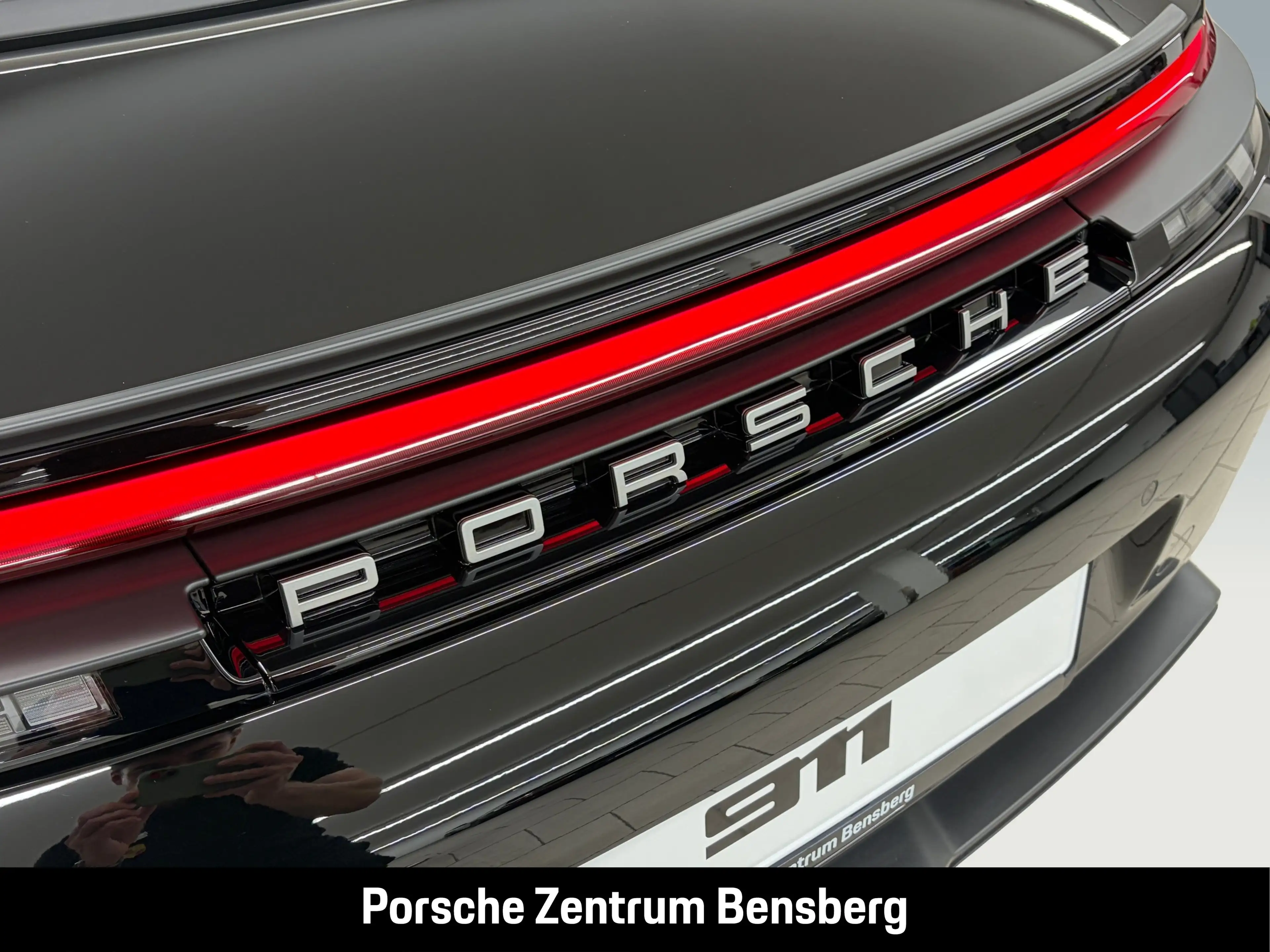 Porsche 911 GT3 mit Touring Paket — photo 13