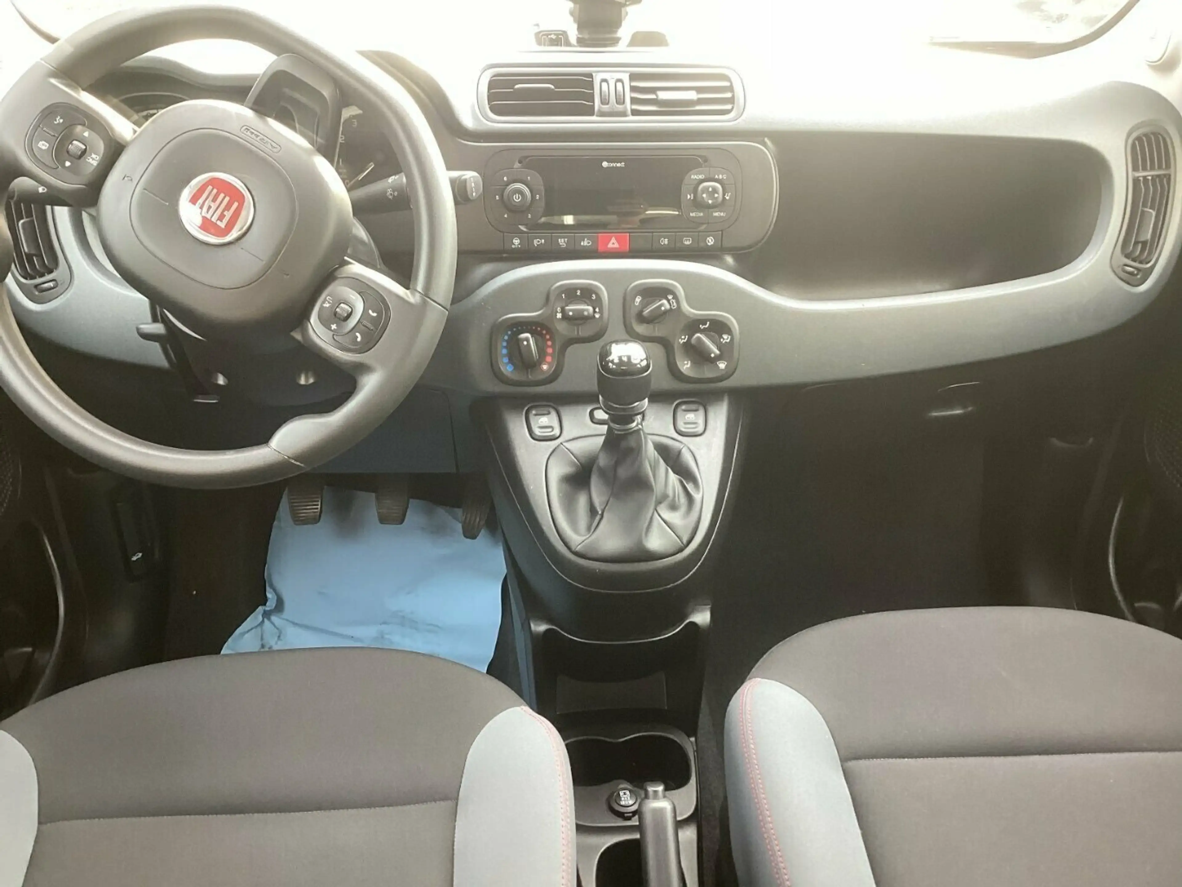Fiat Panda 1,2 8V Easy — photo 9