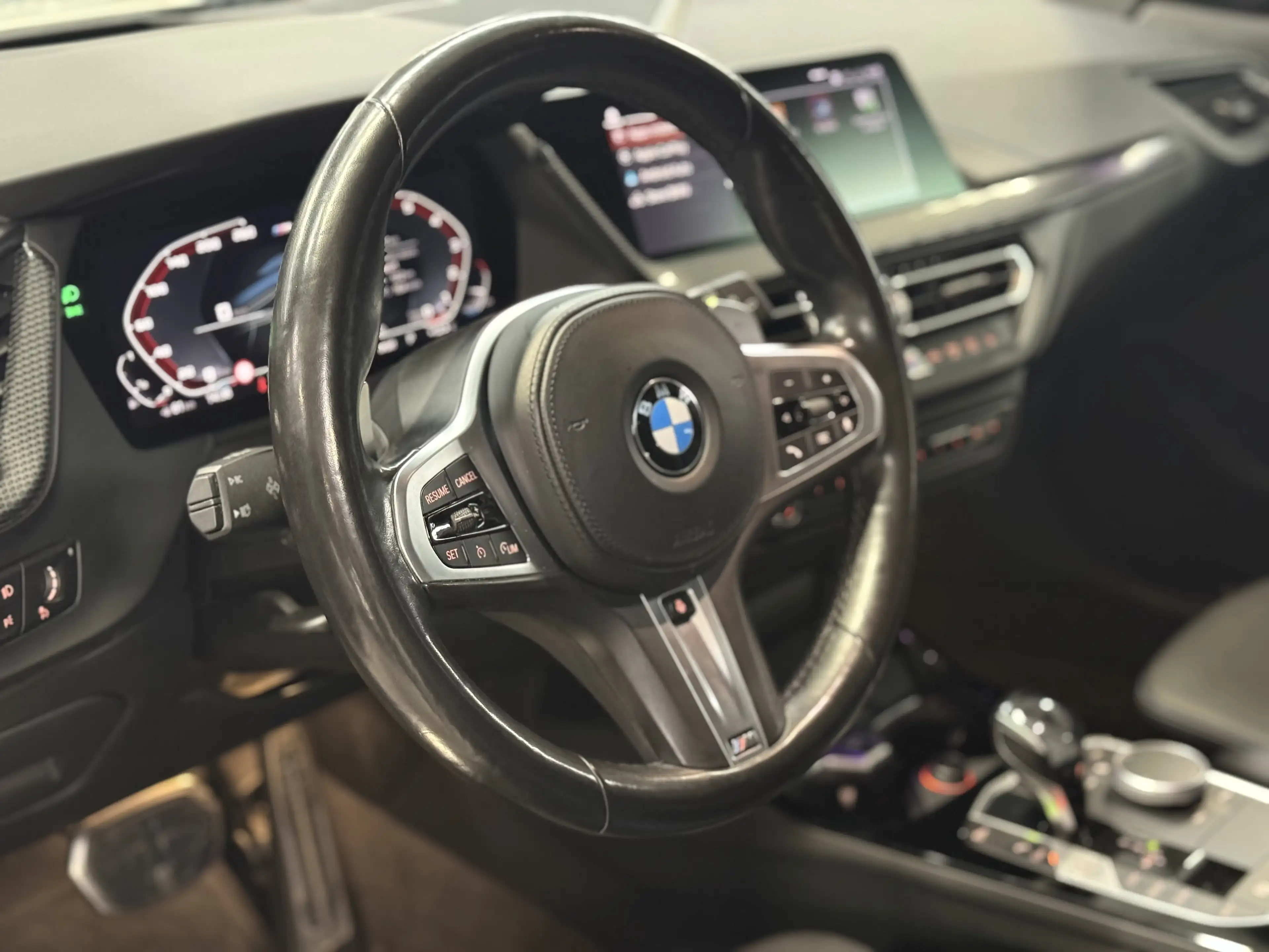 BMW 135 M135i * XDRIVE * CARPLAY * COCKPIT * KEYLESS * LED — photo 9