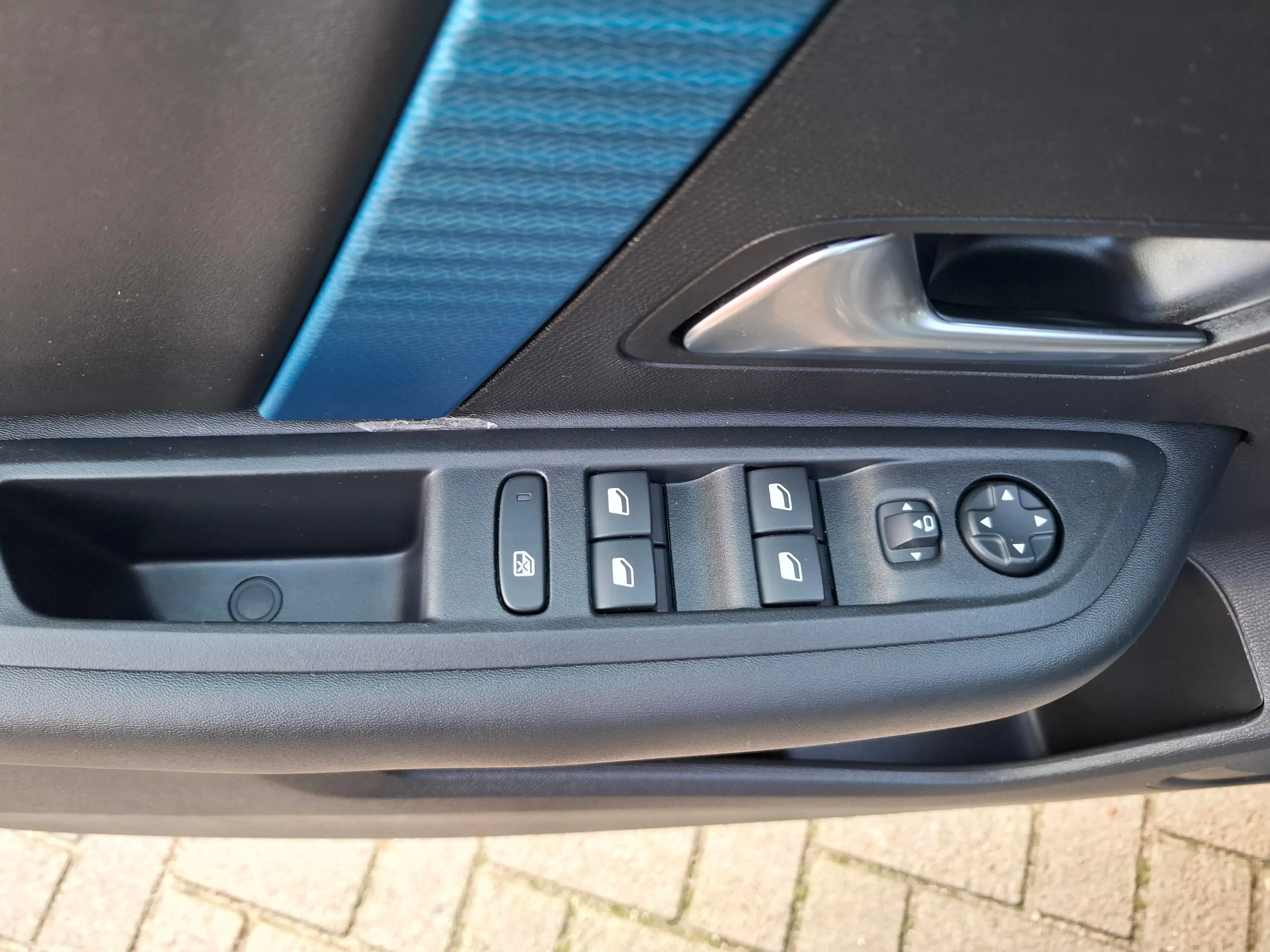 Citroen E-C4 Electric Feel Pack 50 kWh SOH 95,25% | CARPLAY | CAMERA | F — photo 7