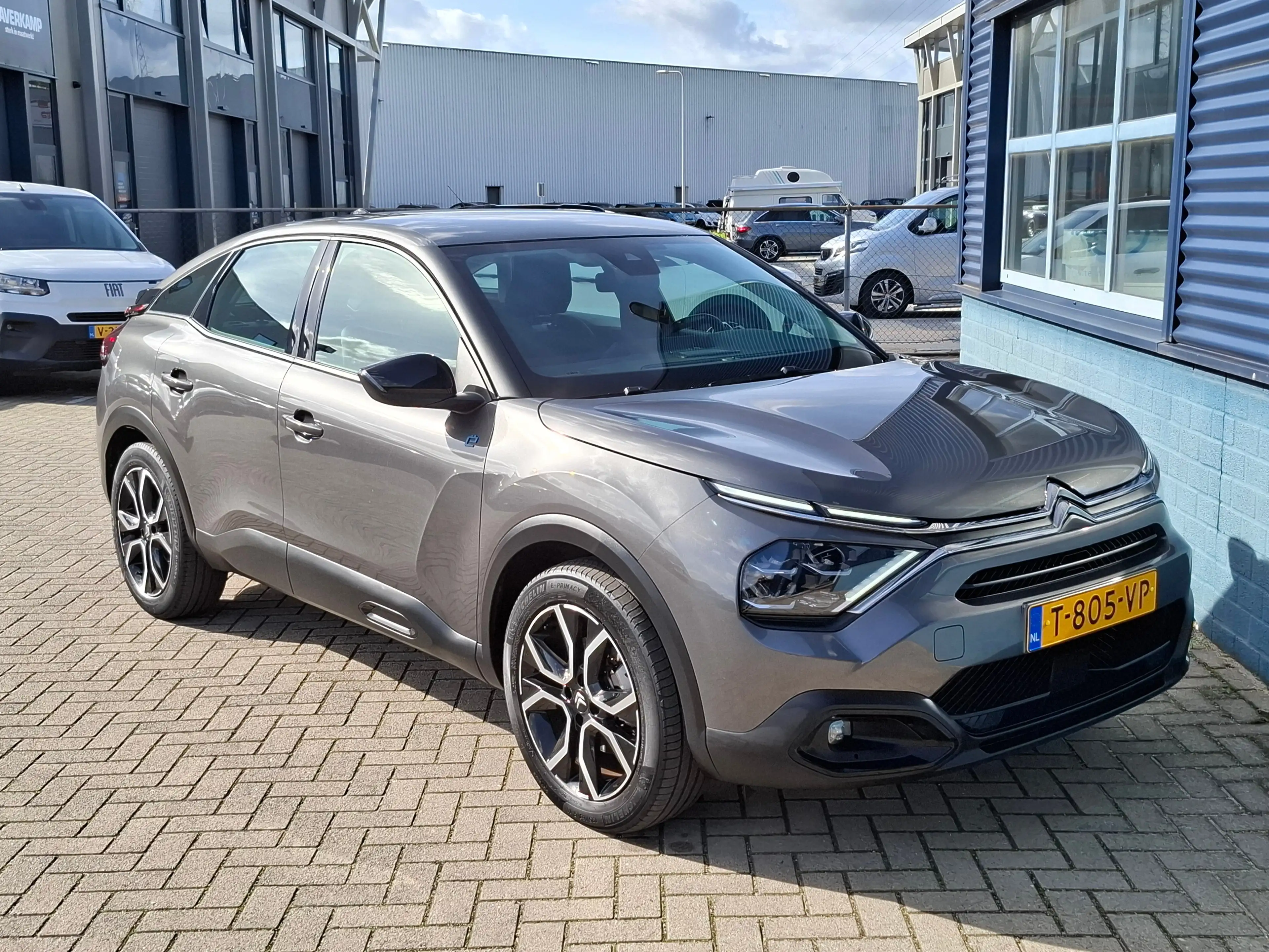 Citroen E-C4 Electric Feel Pack 50 kWh SOH 95,25% | CARPLAY | CAMERA | F — photo 30