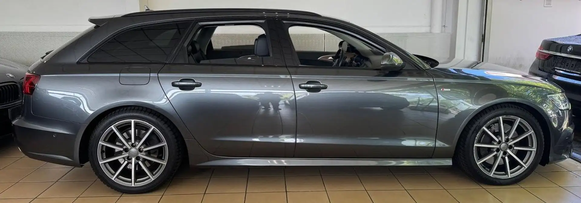 Audi A6 3.0 V6 TDI S-Line Matrix HuD BOSE 360° ACC Key-Go Gris - 2