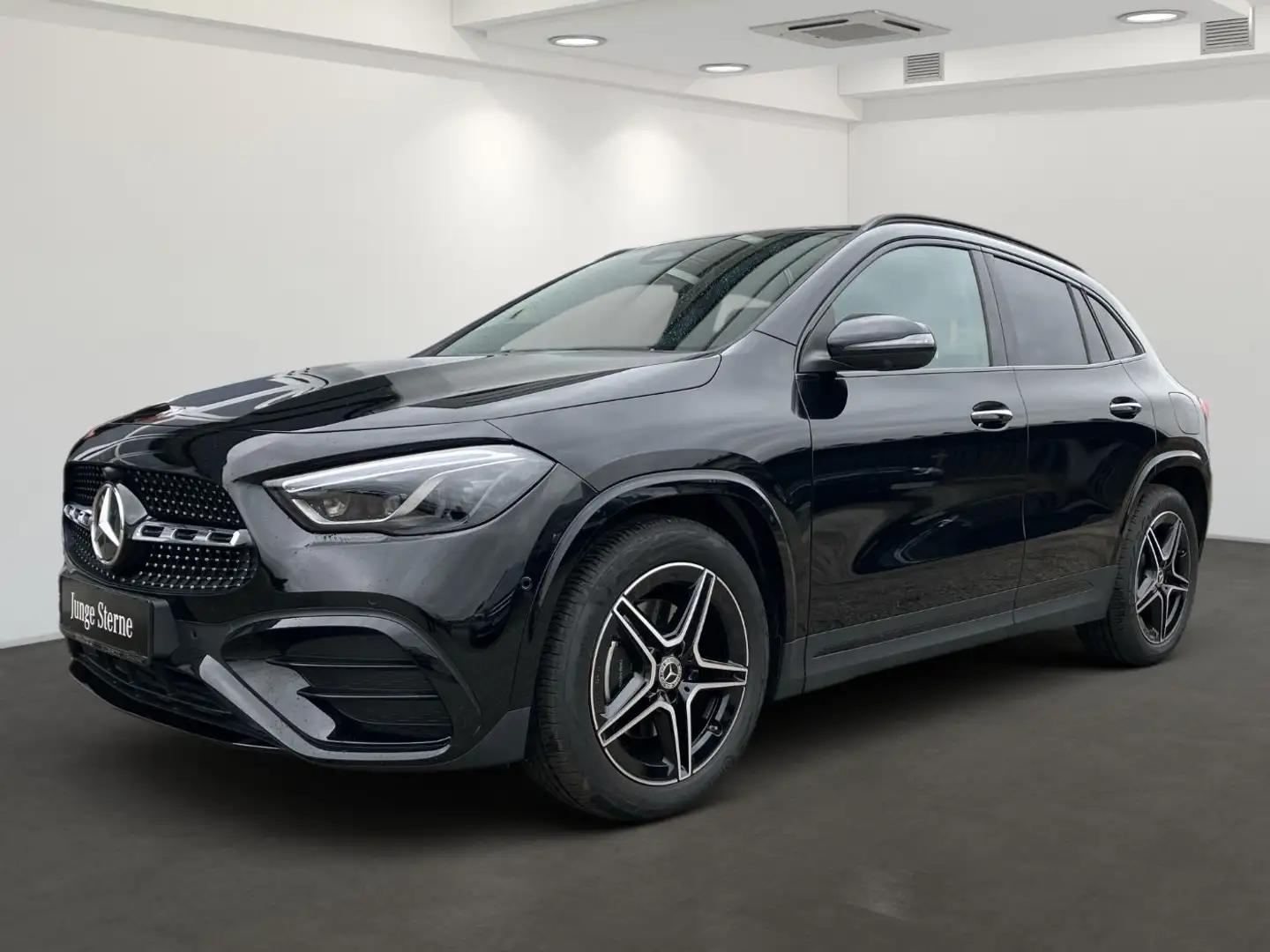 Mercedes-Benz GLA 200 d 4MATIC Österreich-Edition AMG Line Schwarz - 2