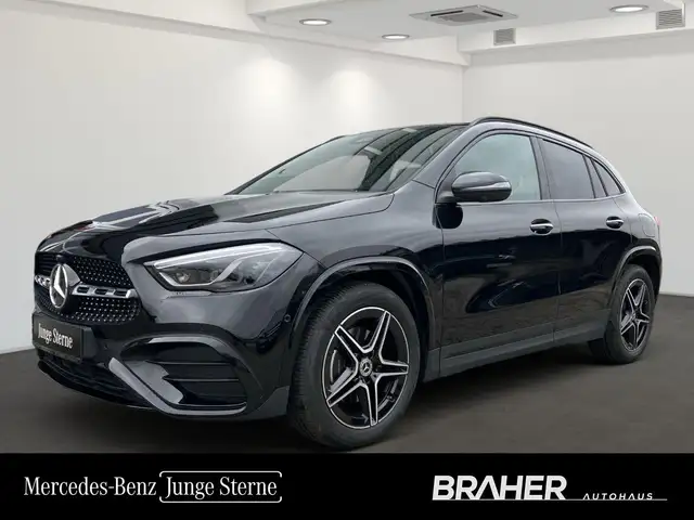 Mercedes-Benz GLA 200 d 4MATIC Österreich-Edition AMG Line Ansicht 1
