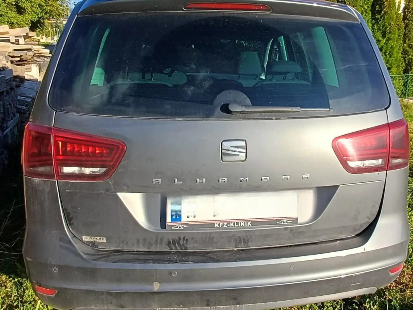 SEAT Alhambra Alhambra Business 2,0 TDI CR Grau - 2